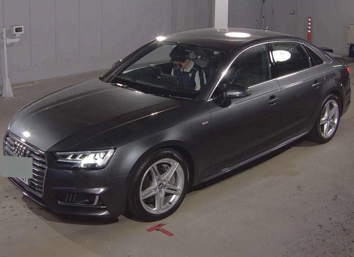 Audi A4 view 2
