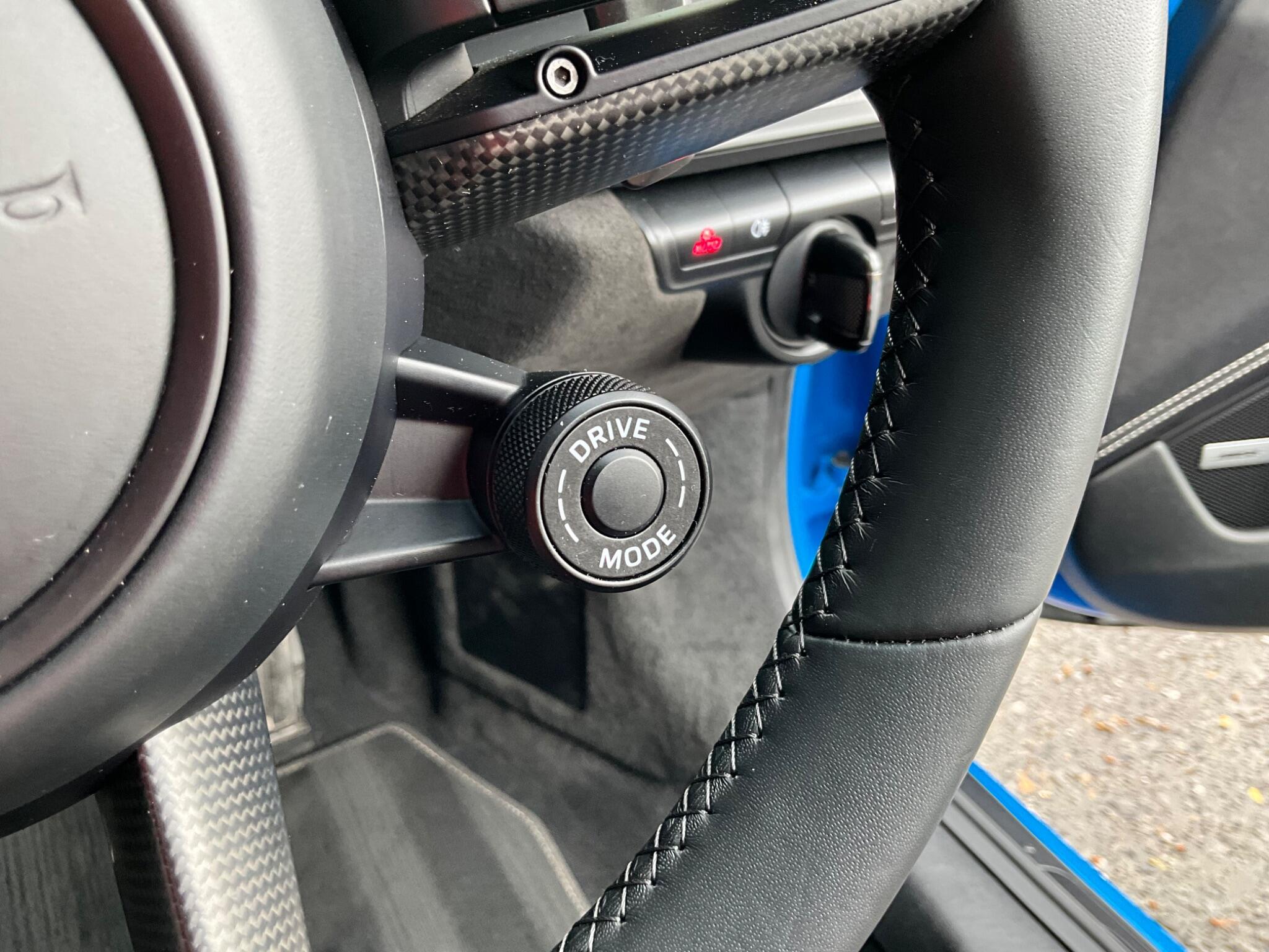 Porsche 911 view 37