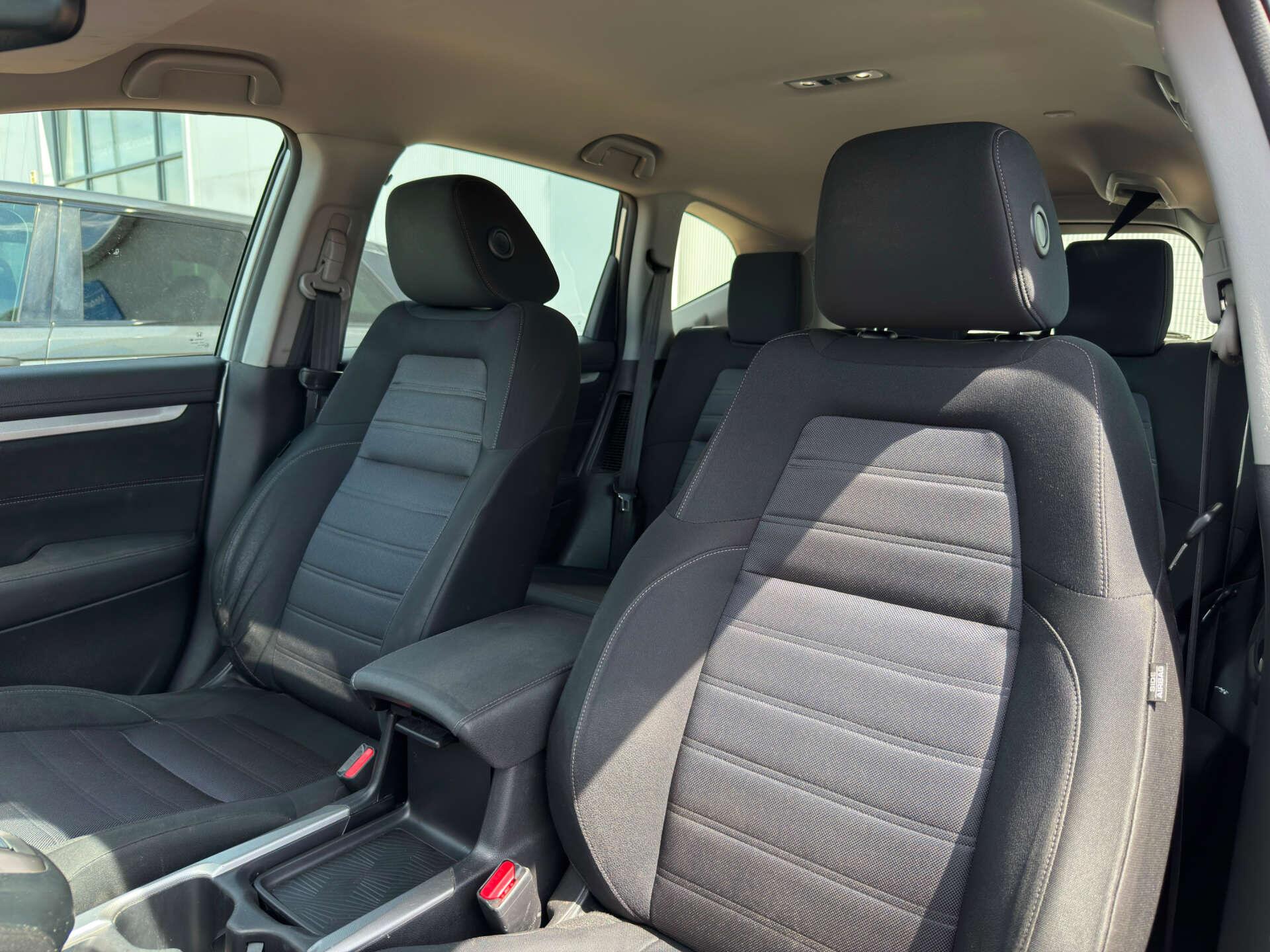Honda CR-V view 45