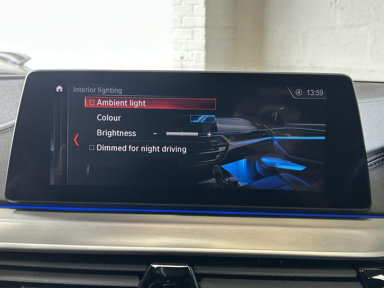 BMW 5 Series view 52