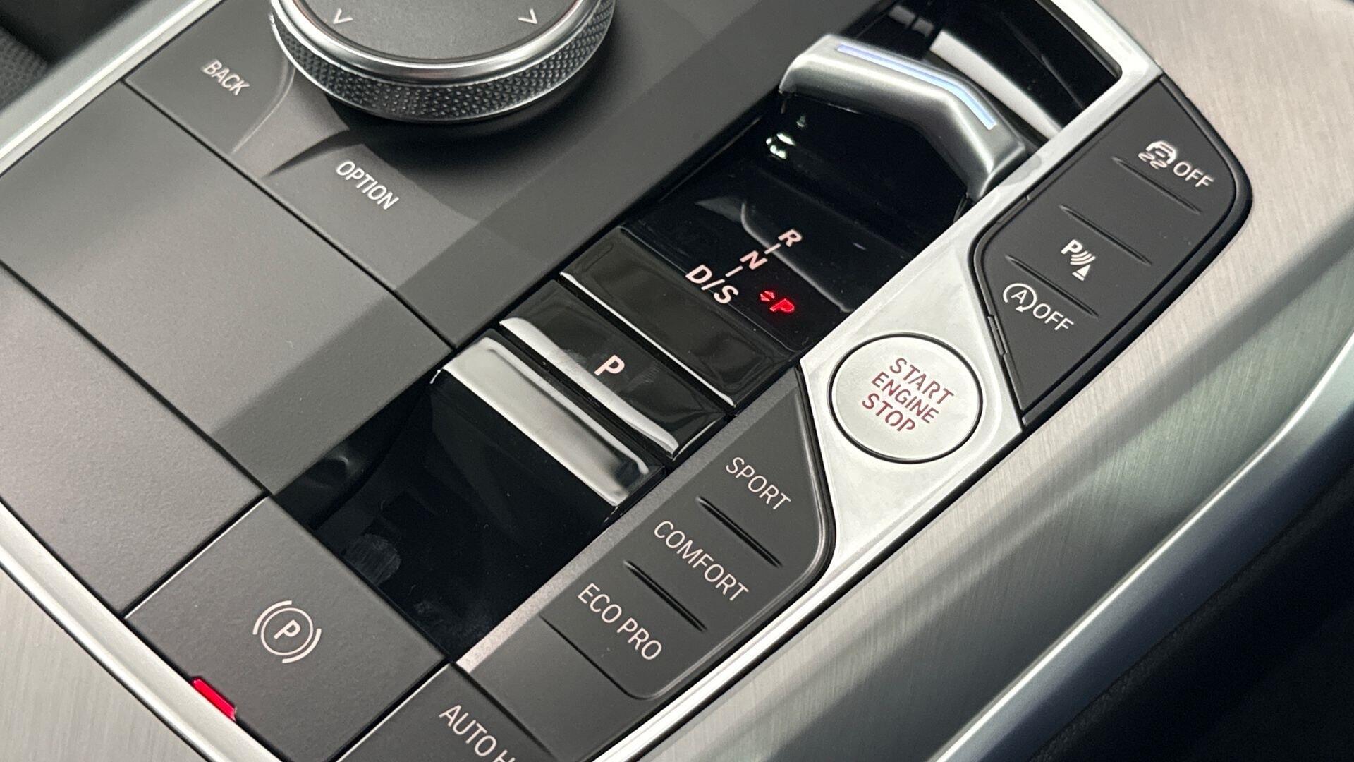 BMW 2 Series view 20