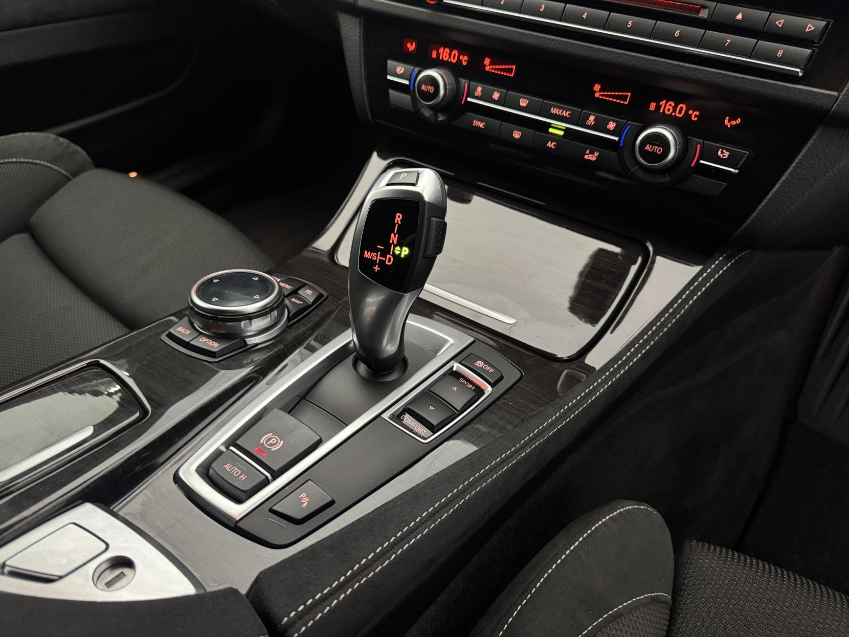 BMW 5 Series view 75