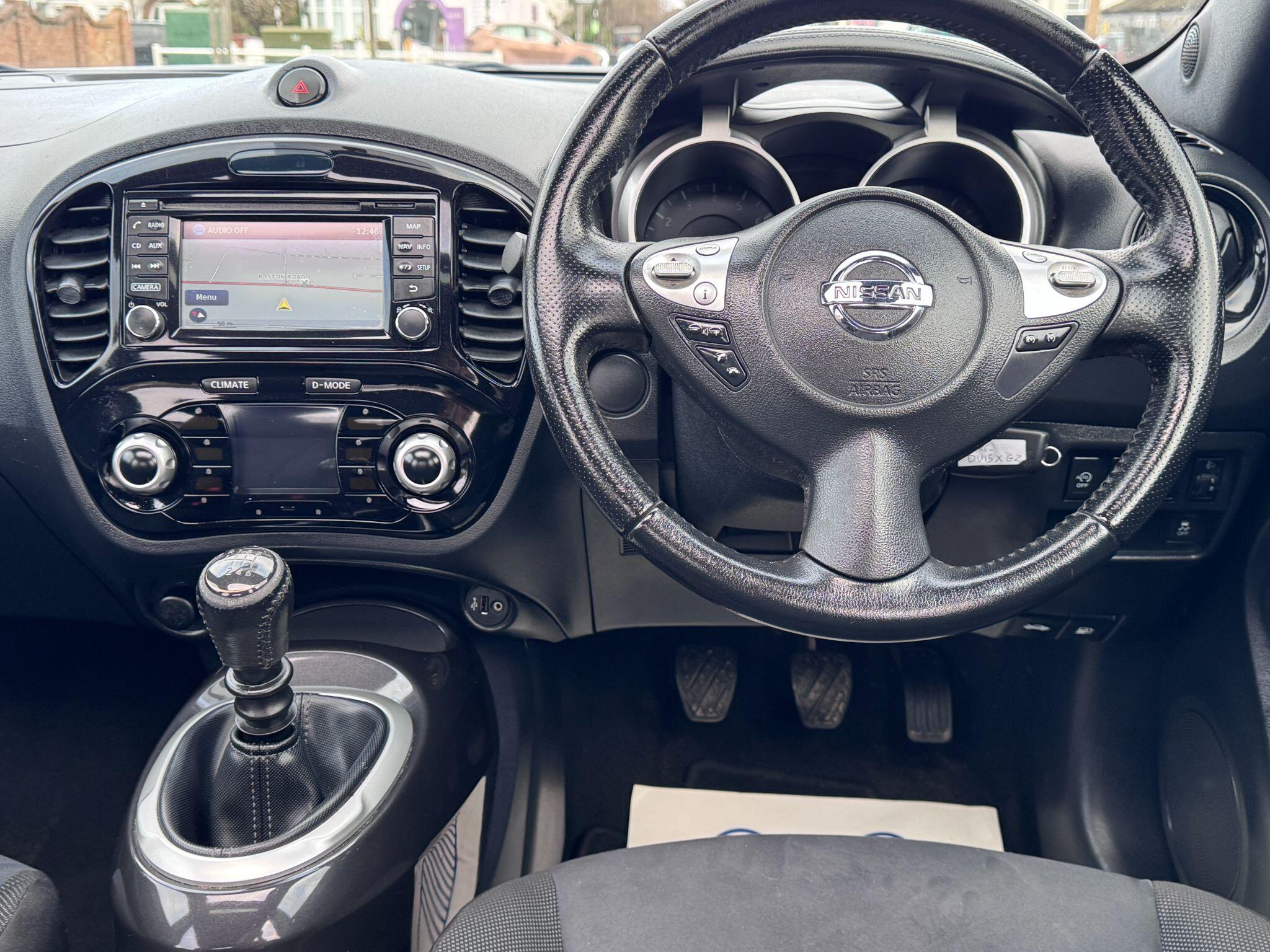 2015 Nissan Juke image 24