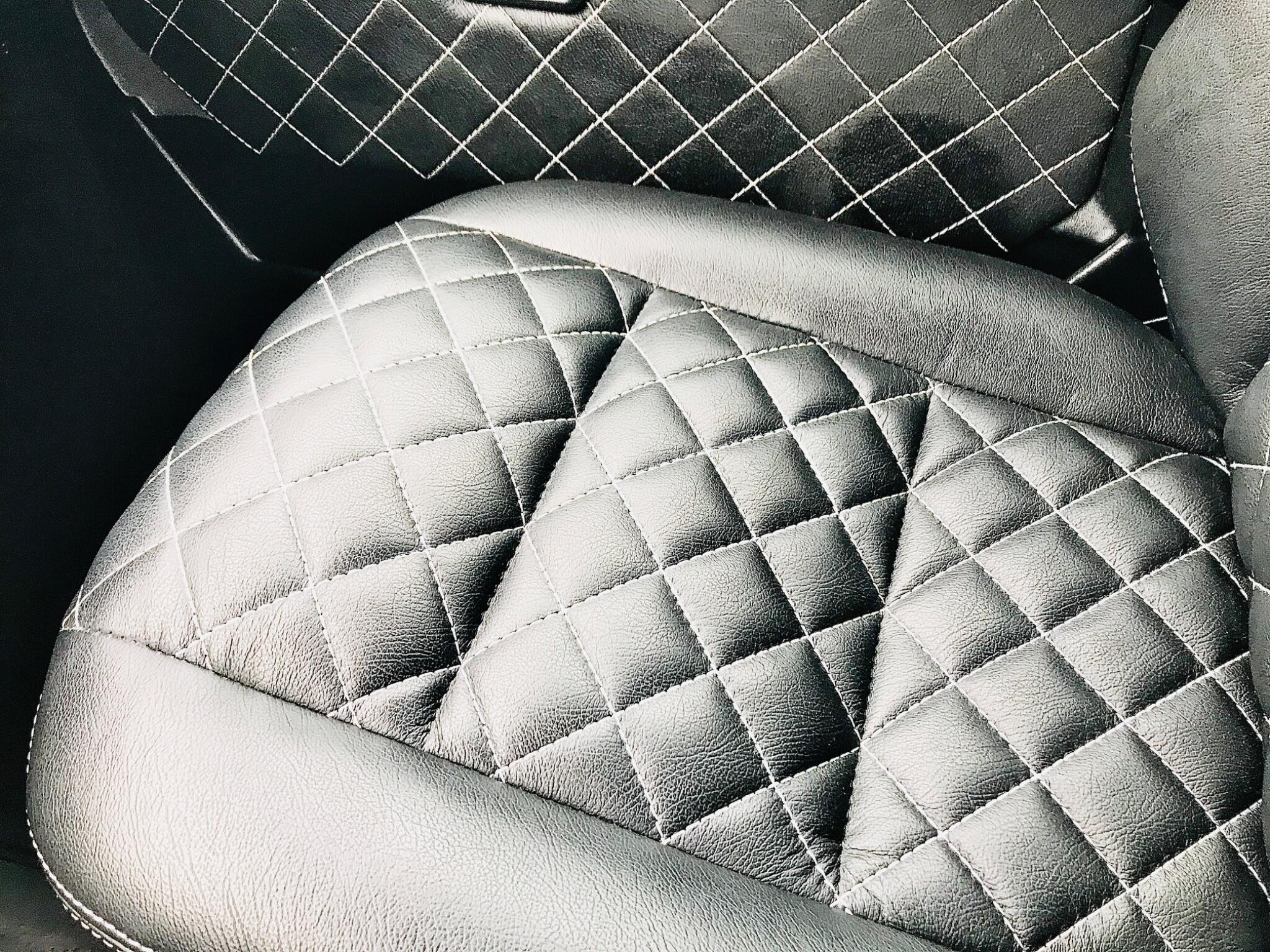Mercedes-Benz G Class view 49