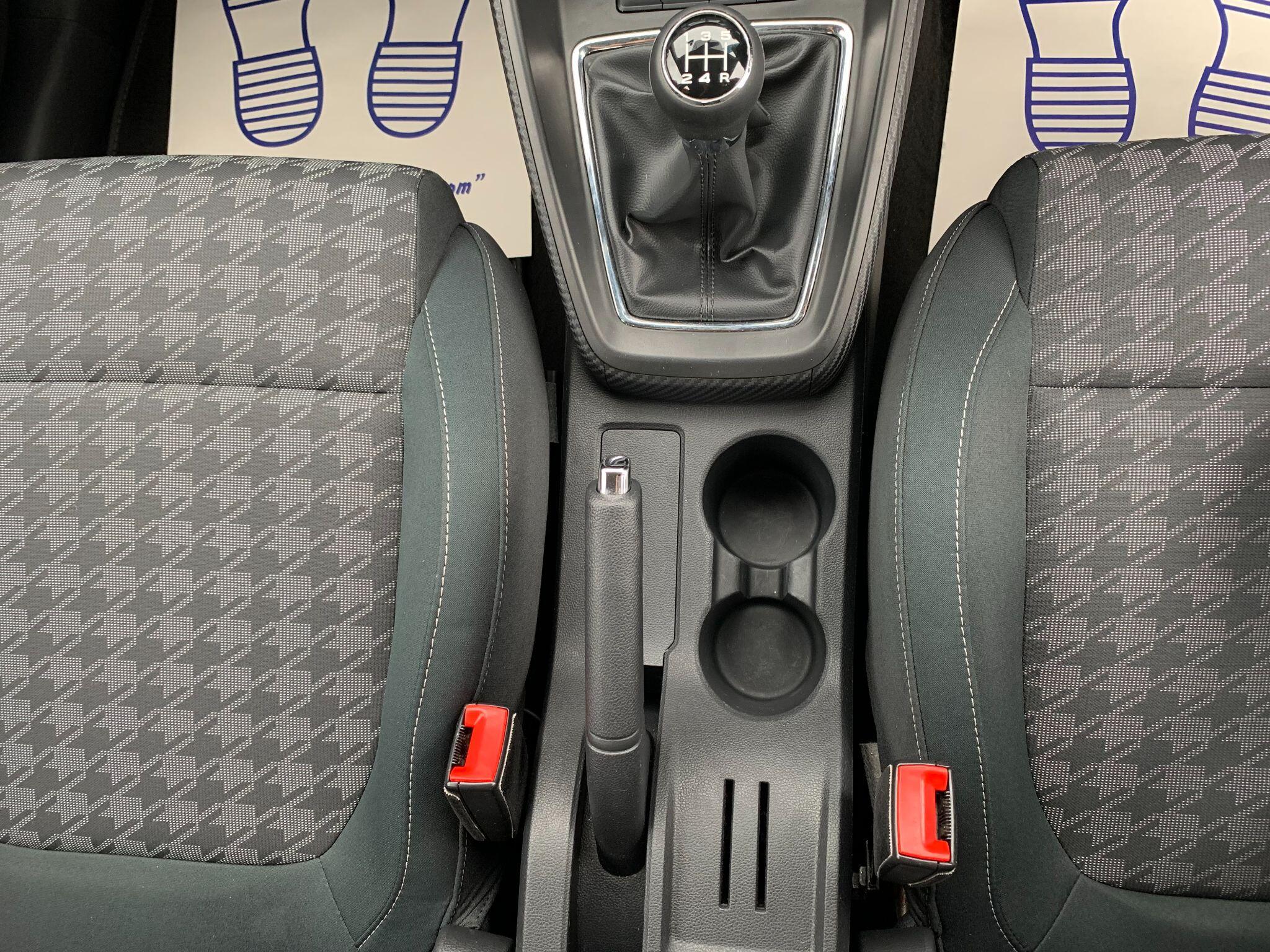 MG MG ZS view 32