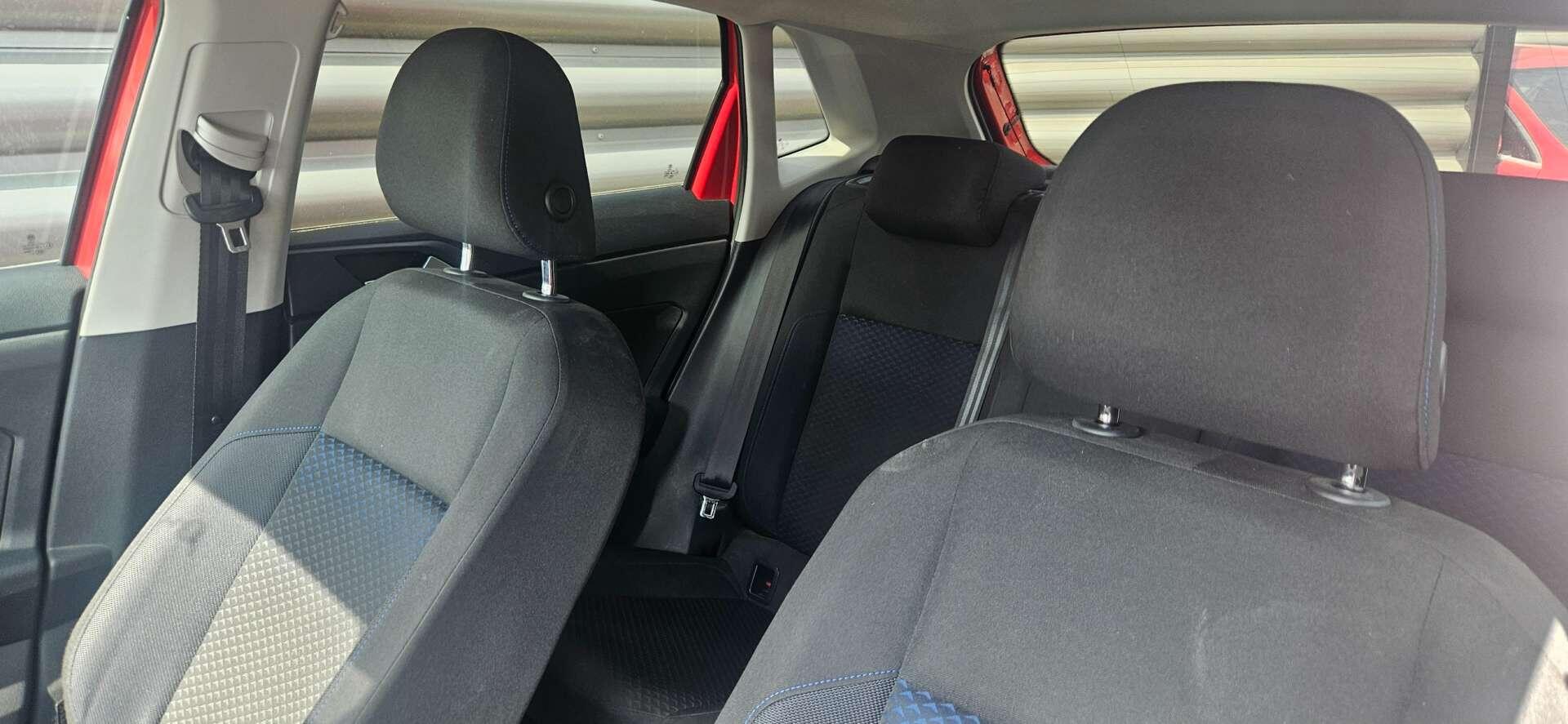 Volkswagen Polo view 28