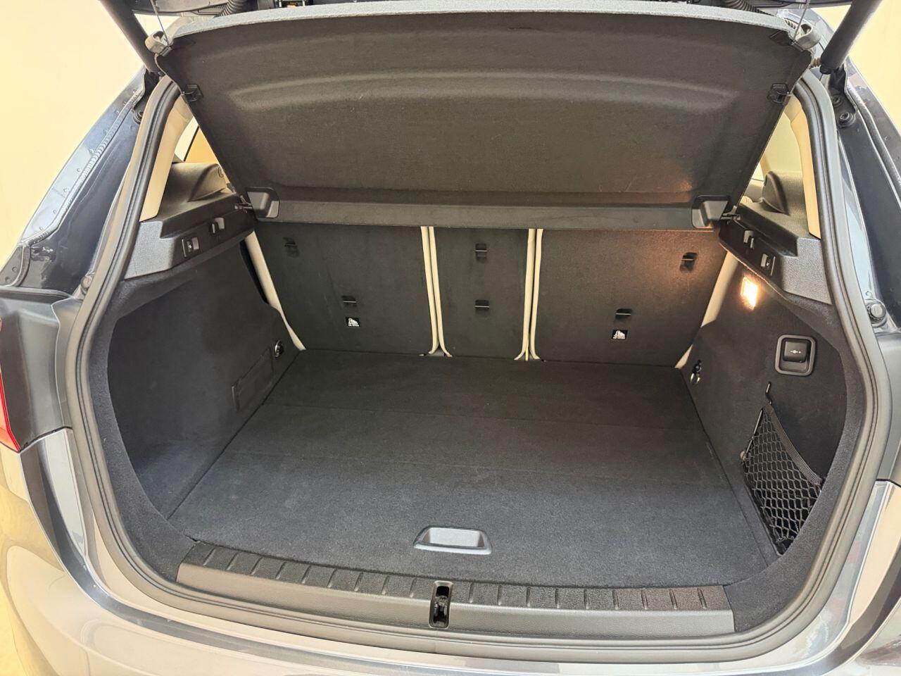 BMW 2 Series Active Tourer view 30