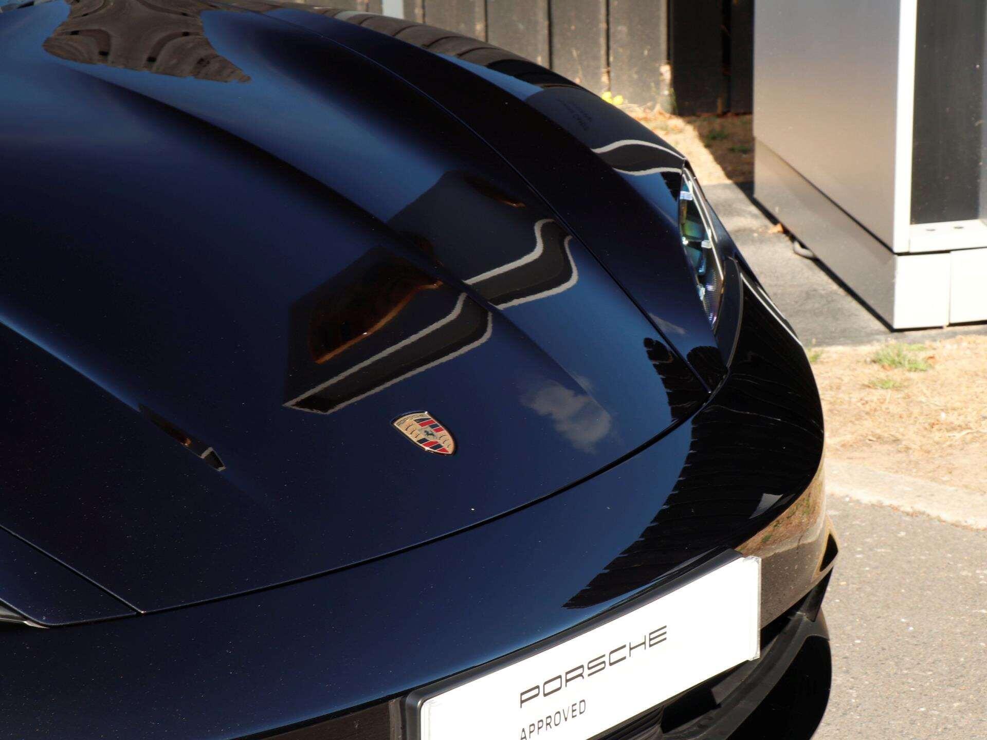Porsche Taycan view 31