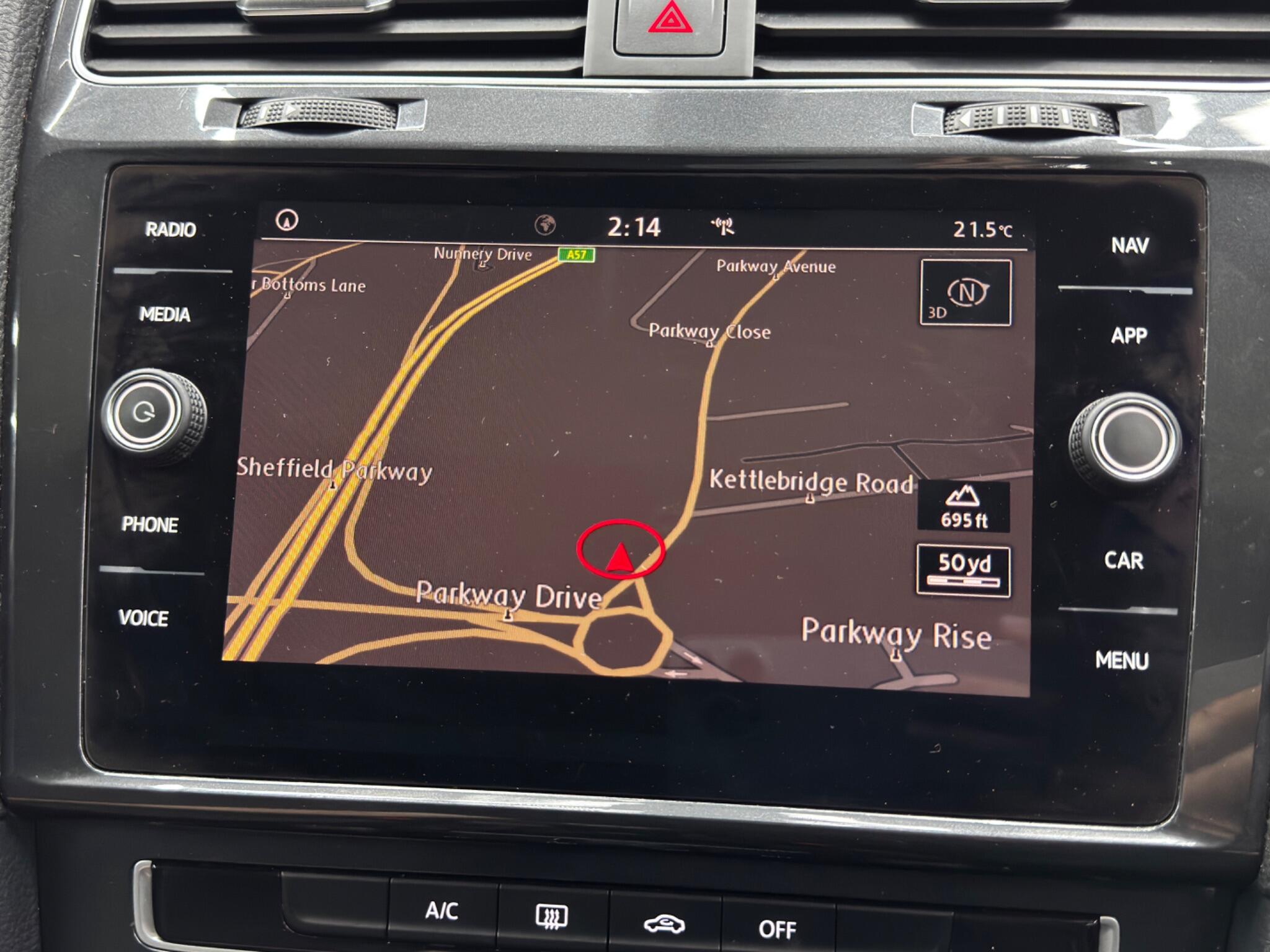 Volkswagen Golf view 26