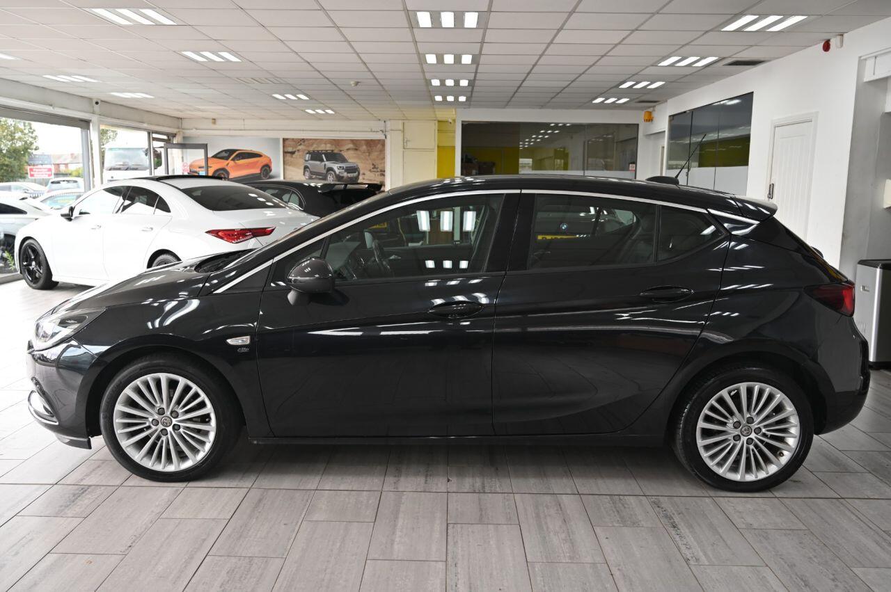 Vauxhall Astra view 4