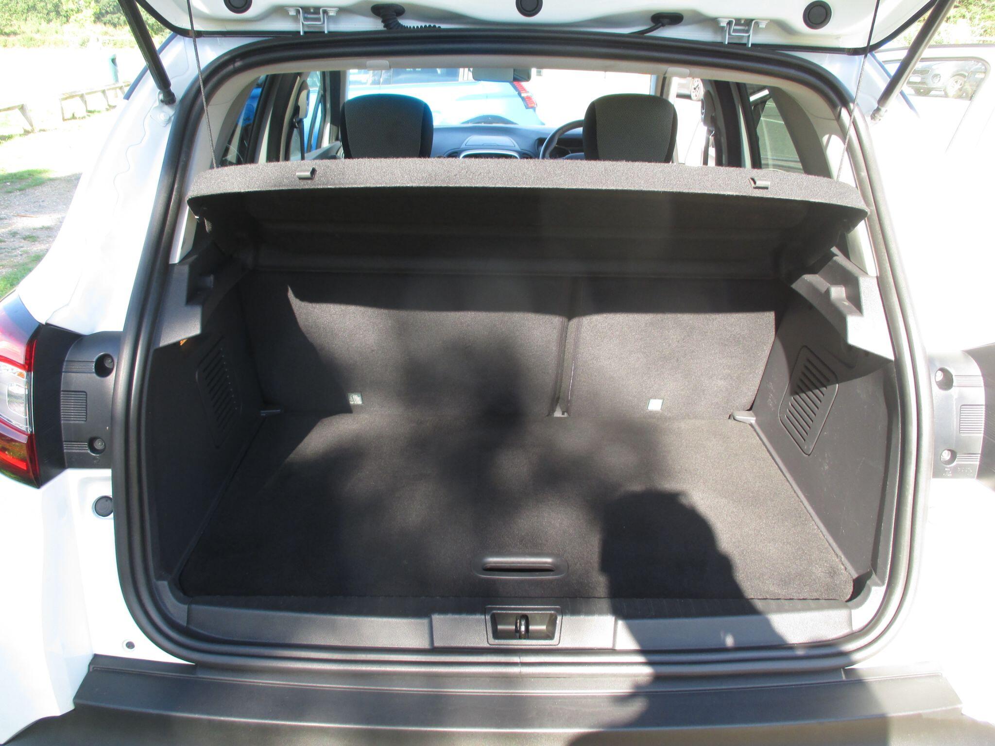 Renault Captur view 27