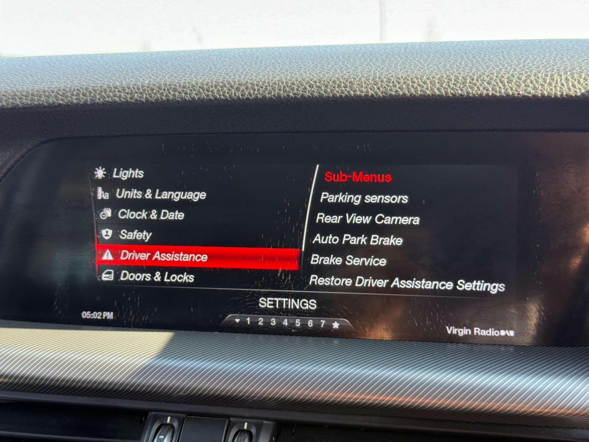 Alfa Romeo Stelvio view 61