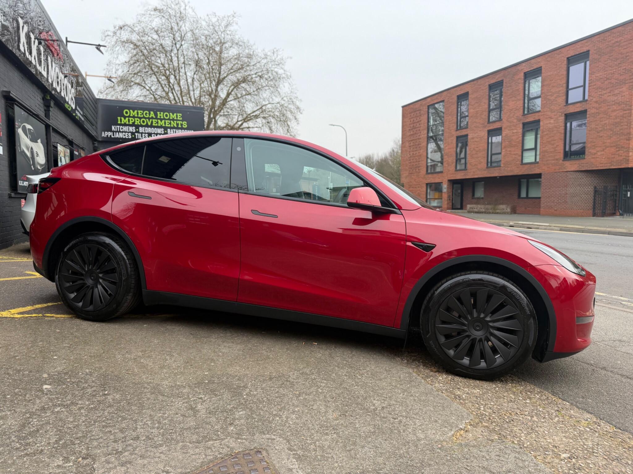 Tesla Model Y view 6