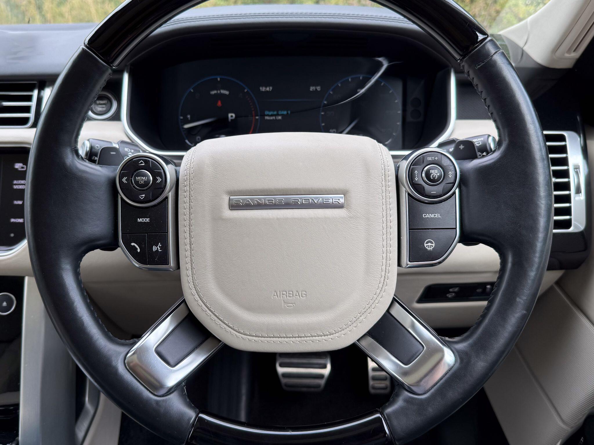 Land Rover Range Rover view 7