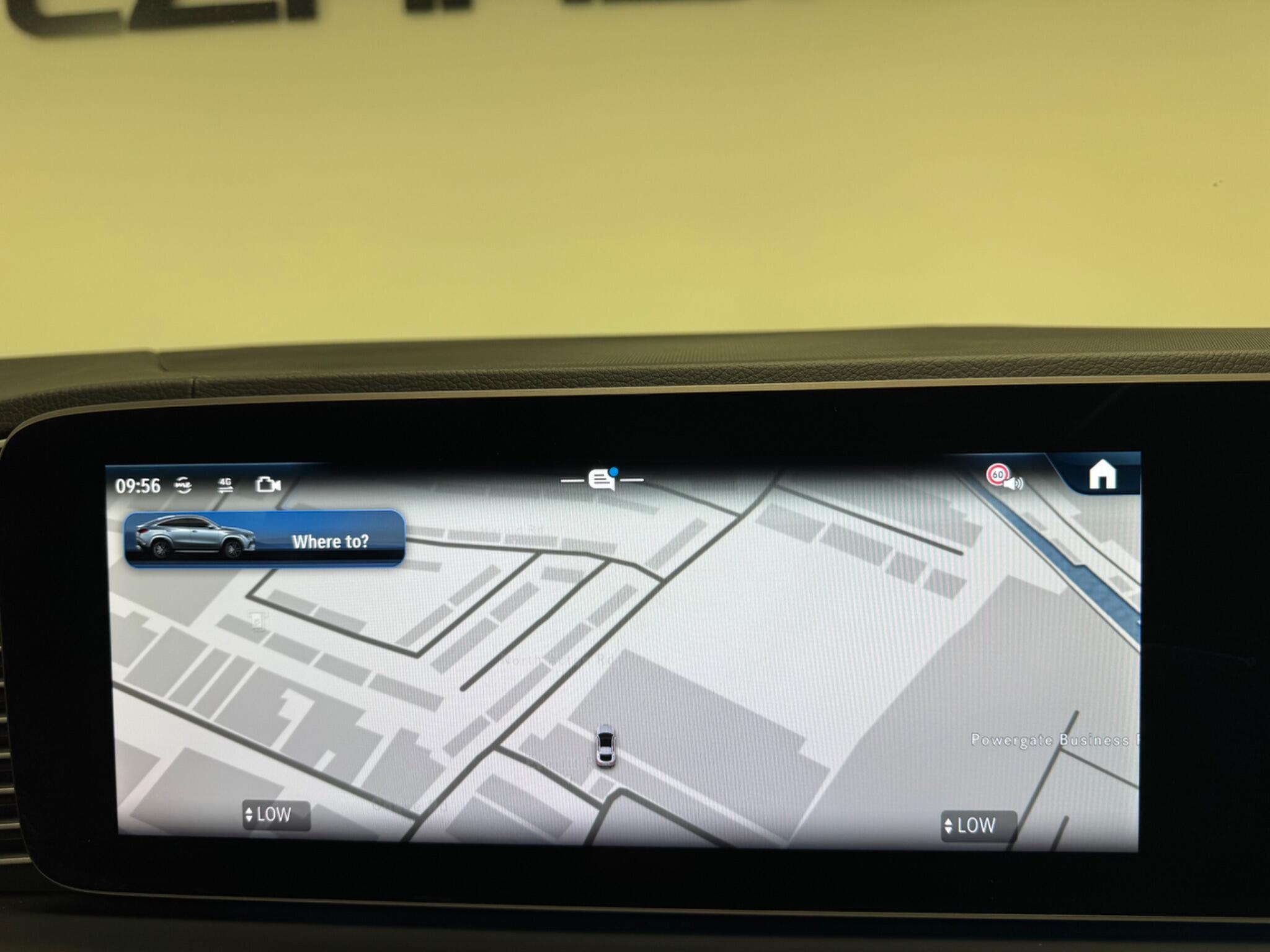 Mercedes-Benz Gle view 21