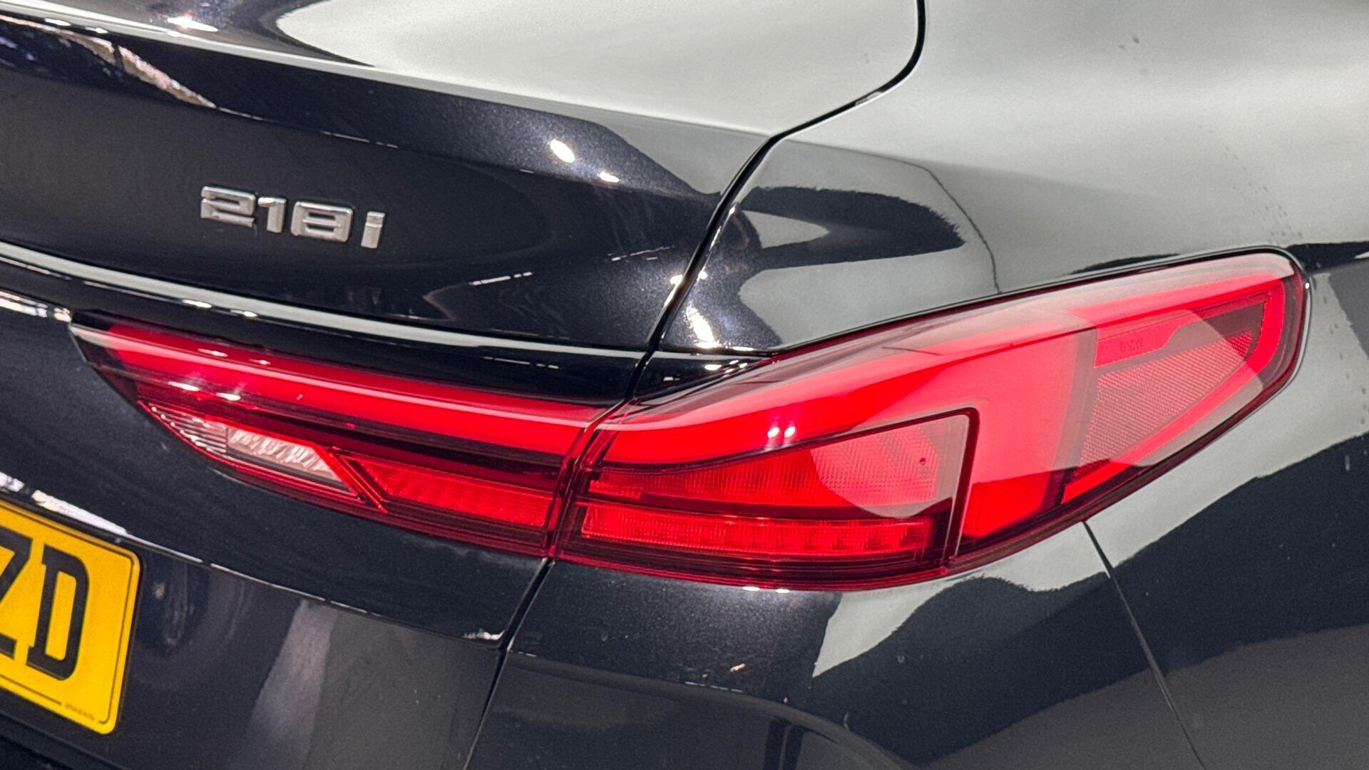 BMW 2 Series view 21