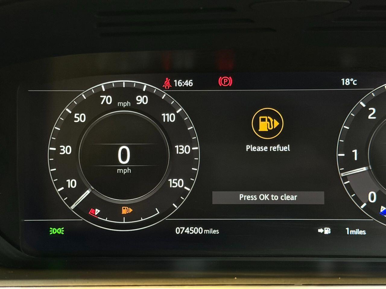 Land Rover Range Rover Sport view 45