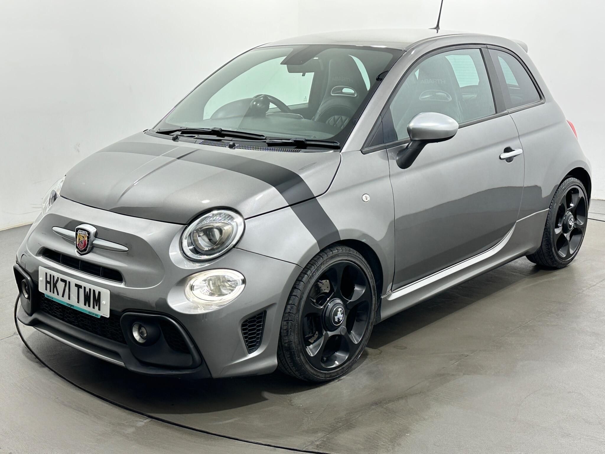 Abarth 595 view 47