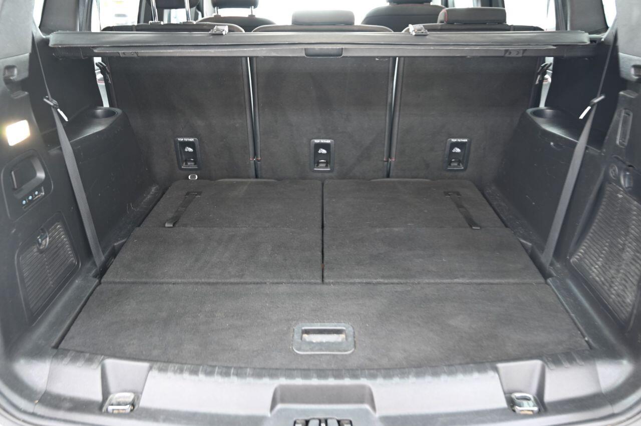 Ford S-Max view 8