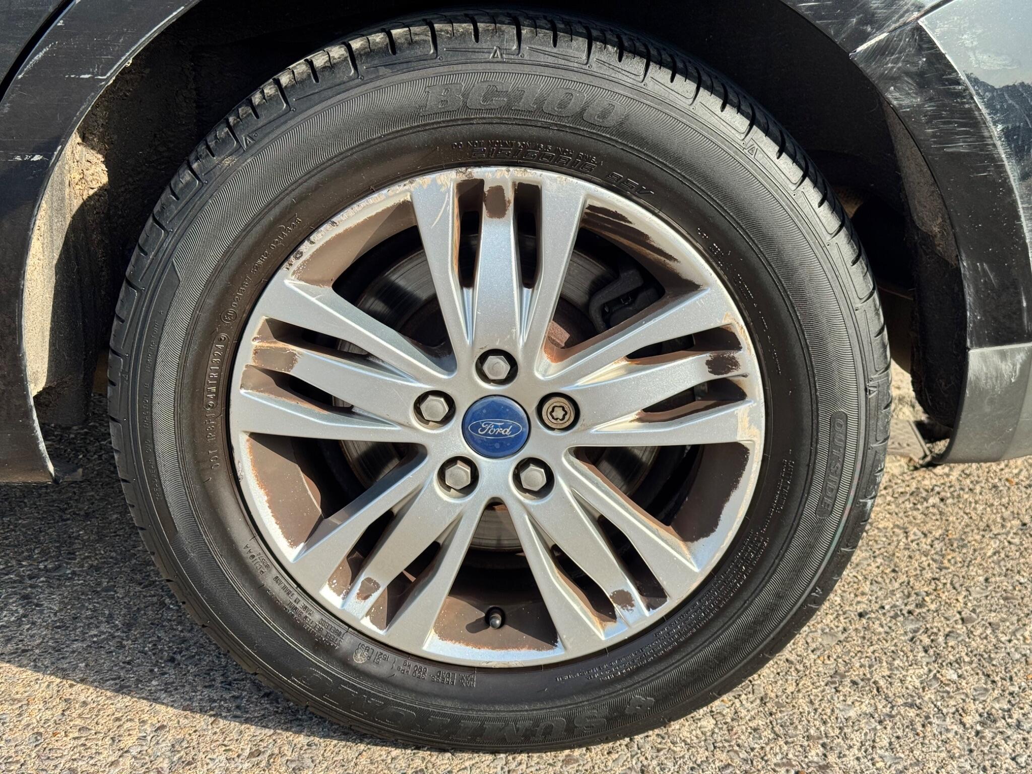 Ford S-Max view 41