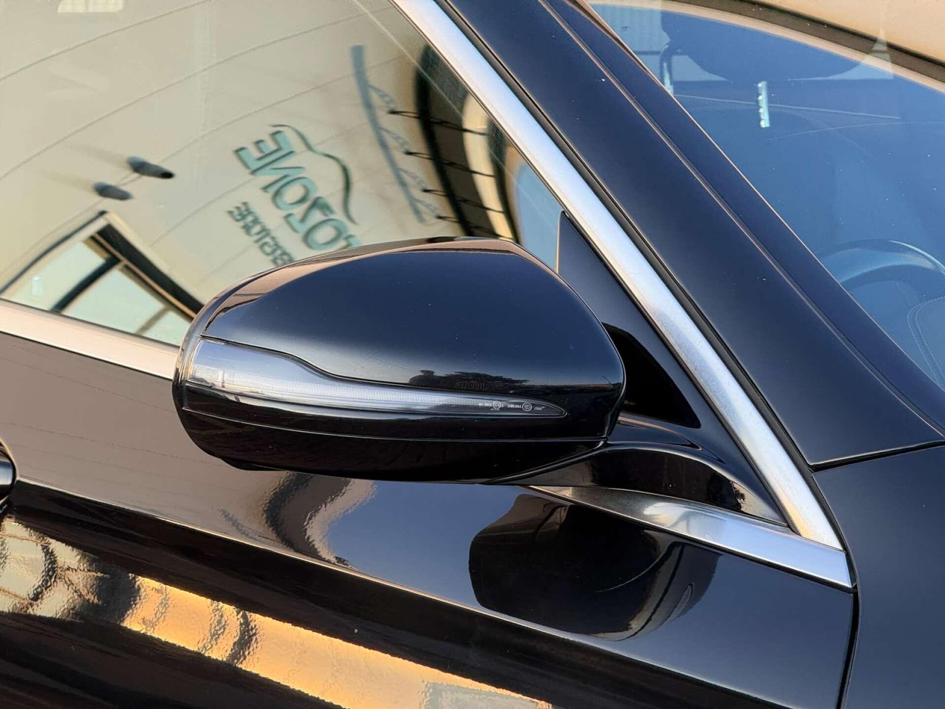 Mercedes-Benz E Class view 18