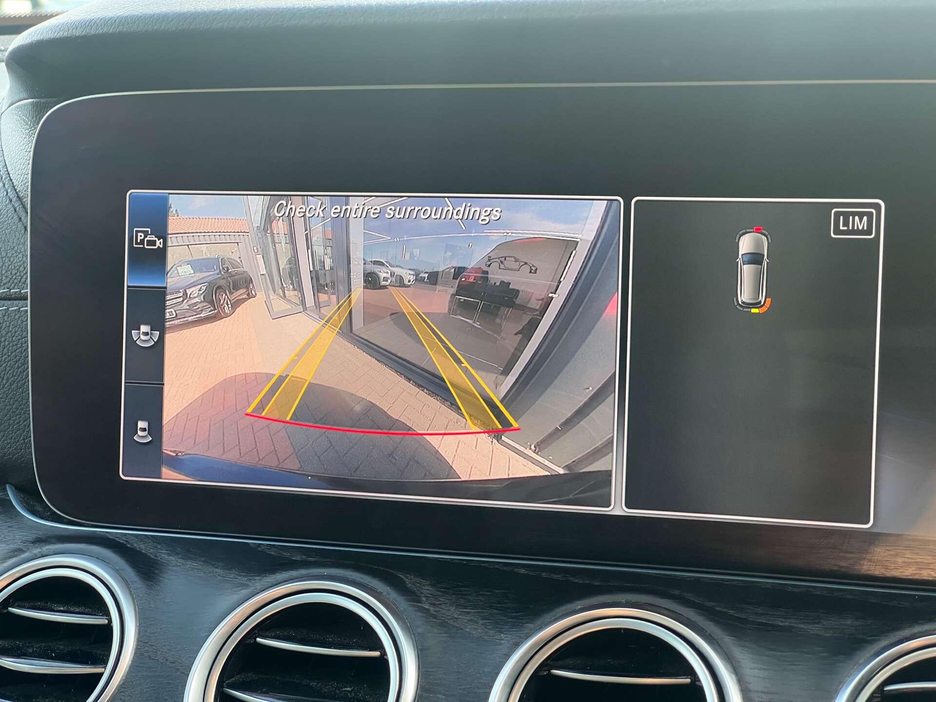 Mercedes-Benz E-Class view 27