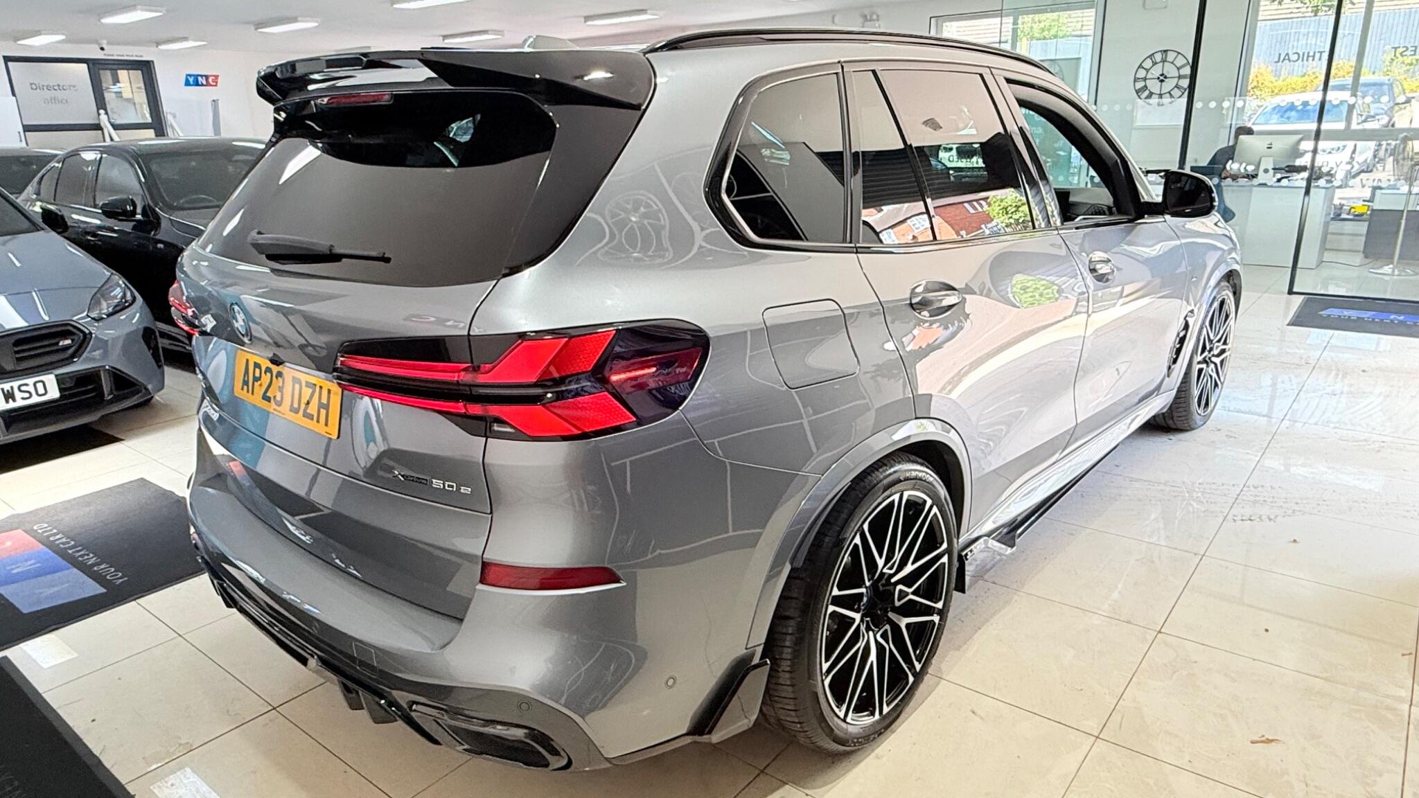 BMW X5 view 48