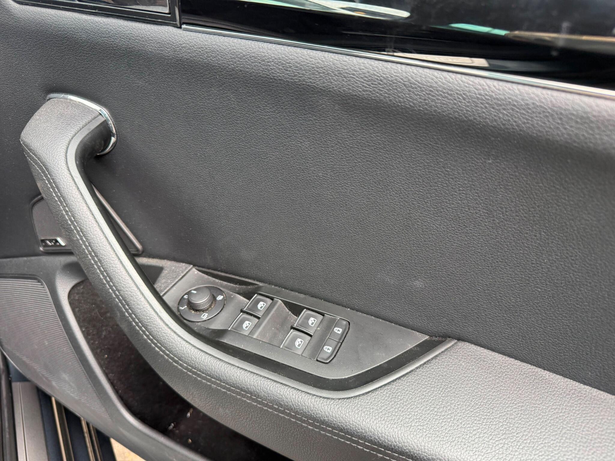 Skoda Superb view 15