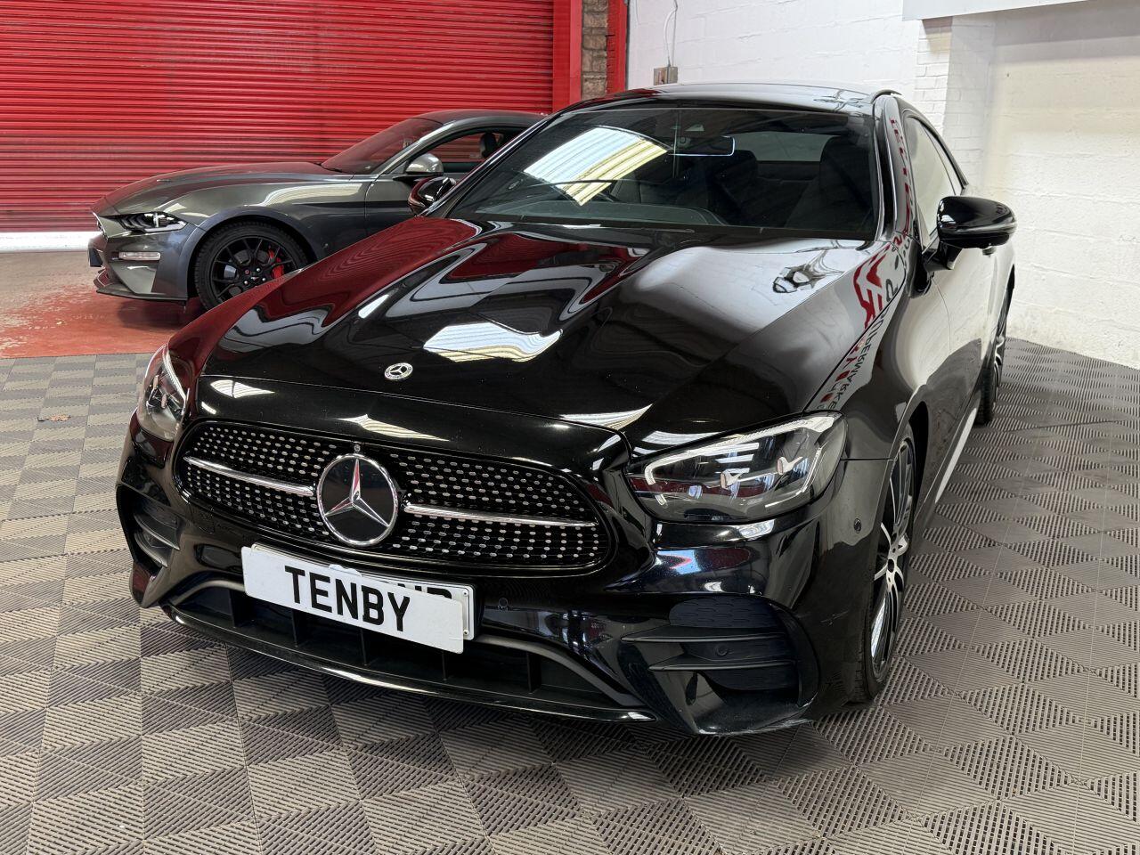 Mercedes-Benz E Class view 4