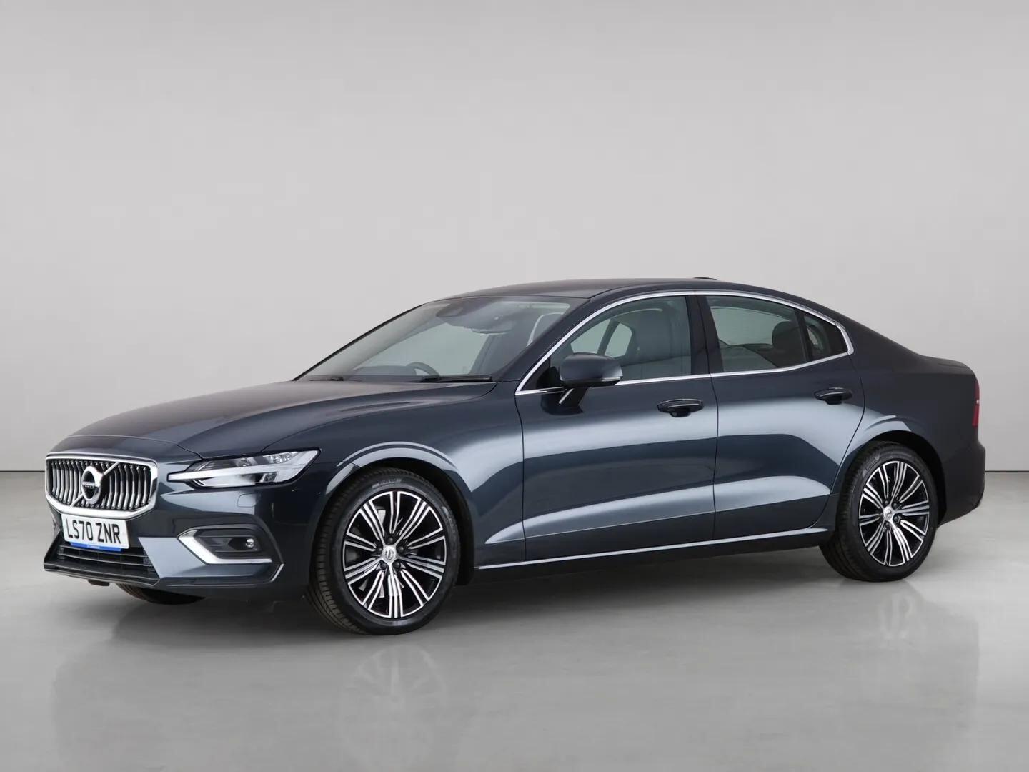 Volvo S60 view 2