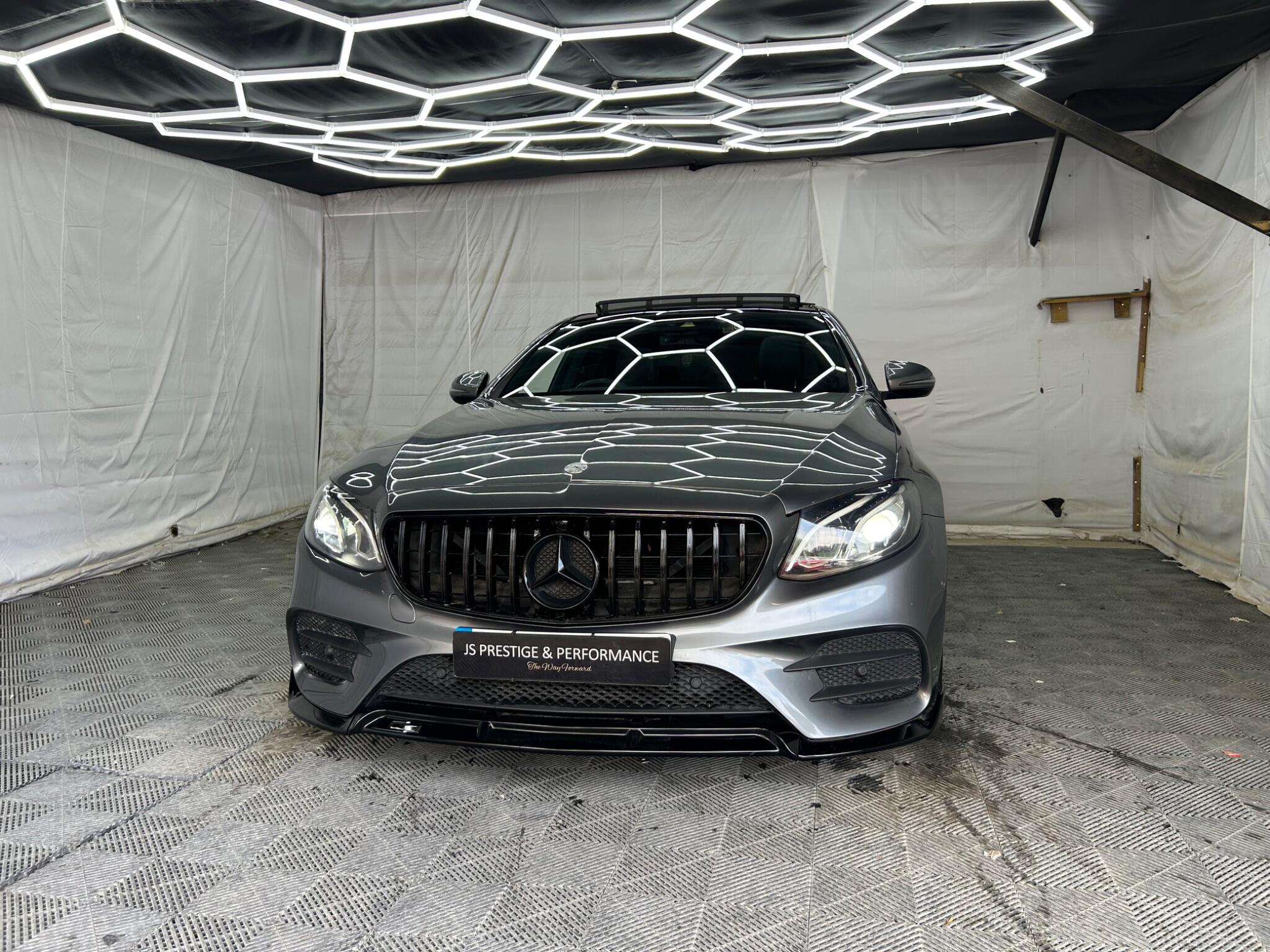 Mercedes-Benz E-Class view 5