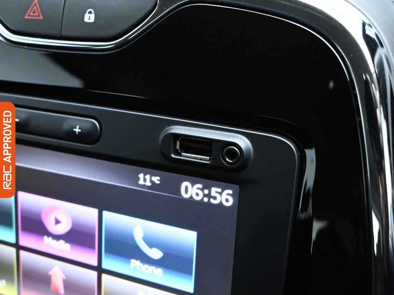 Renault Captur view 16