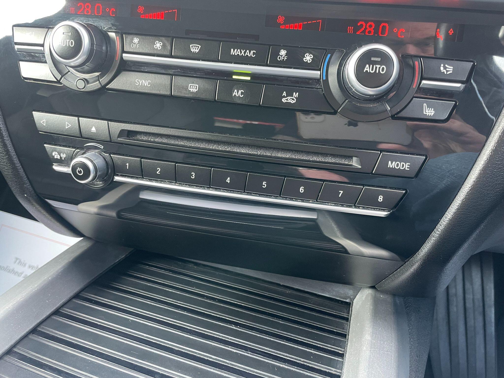 BMW X5 view 29