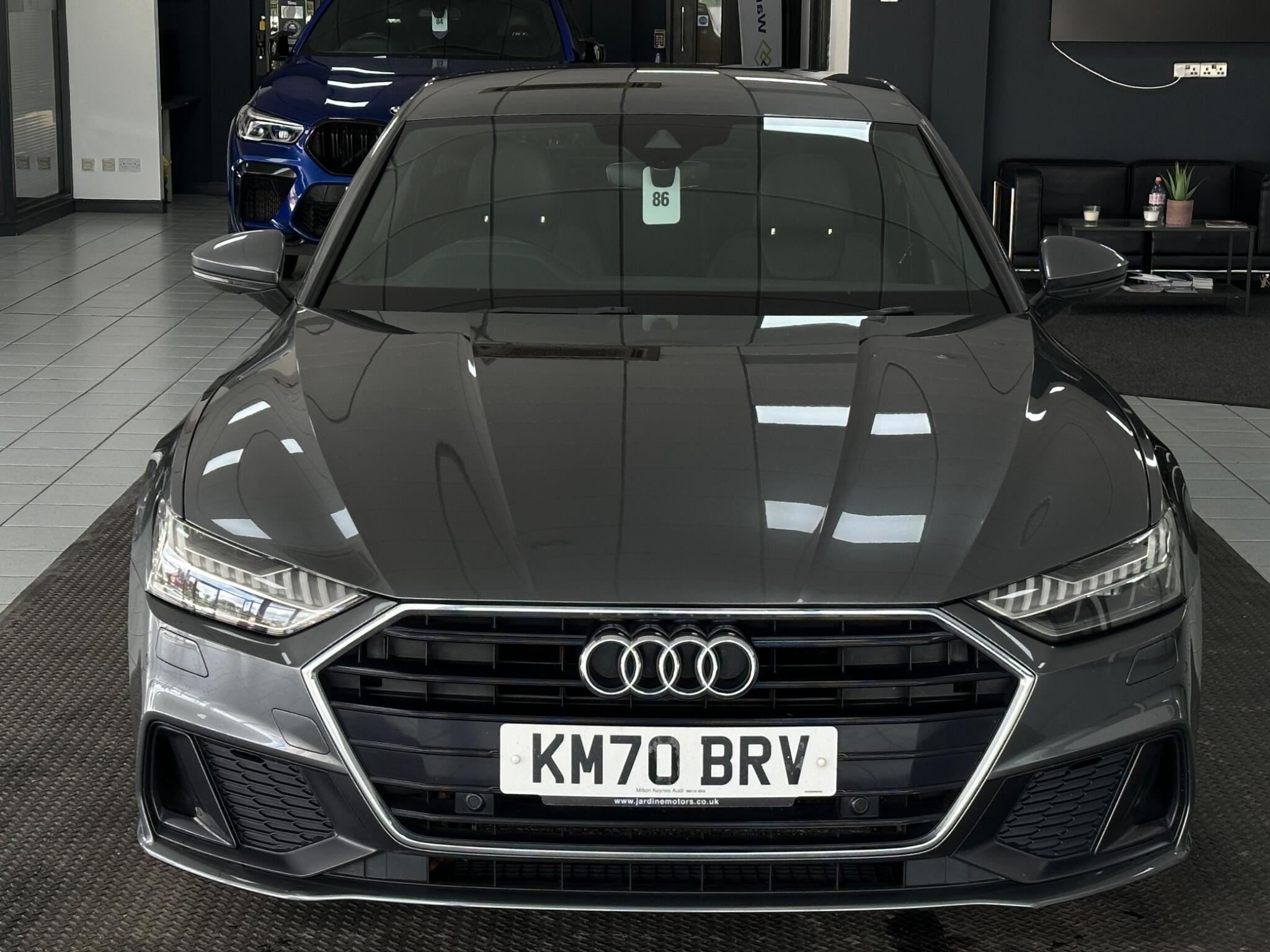 Audi A7 view 5