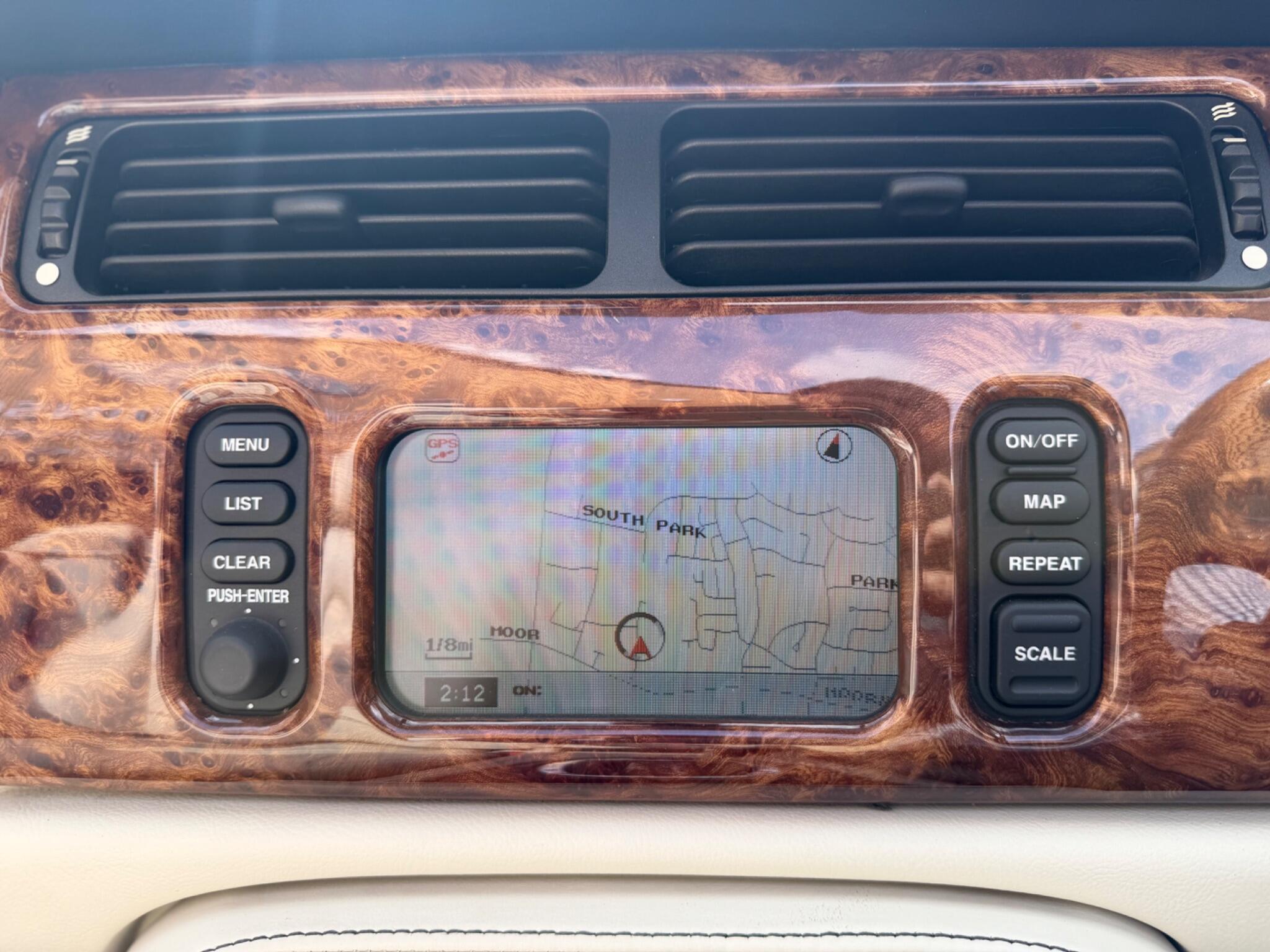 Jaguar XK8 view 35