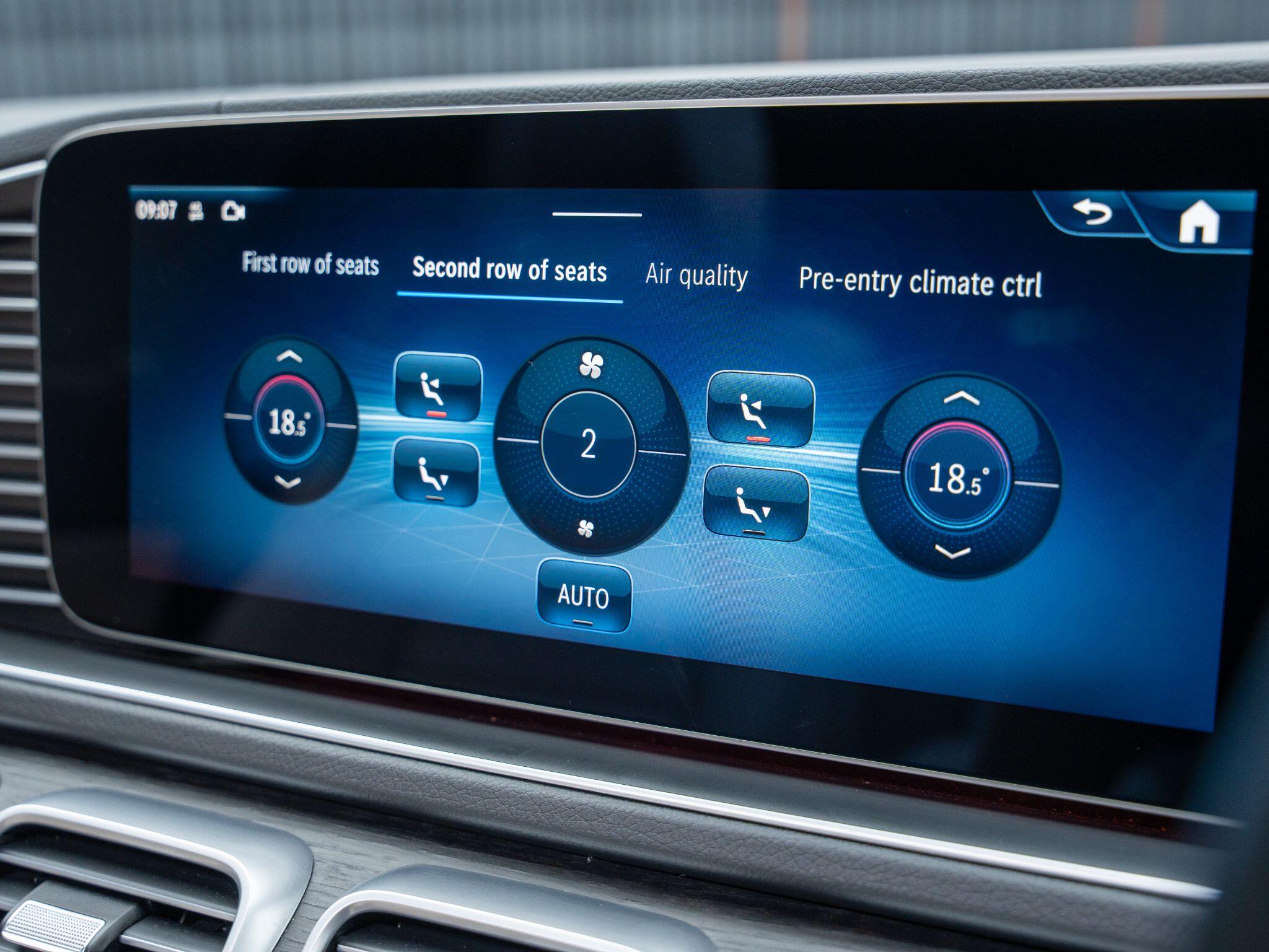Mercedes-Benz GLE view 27