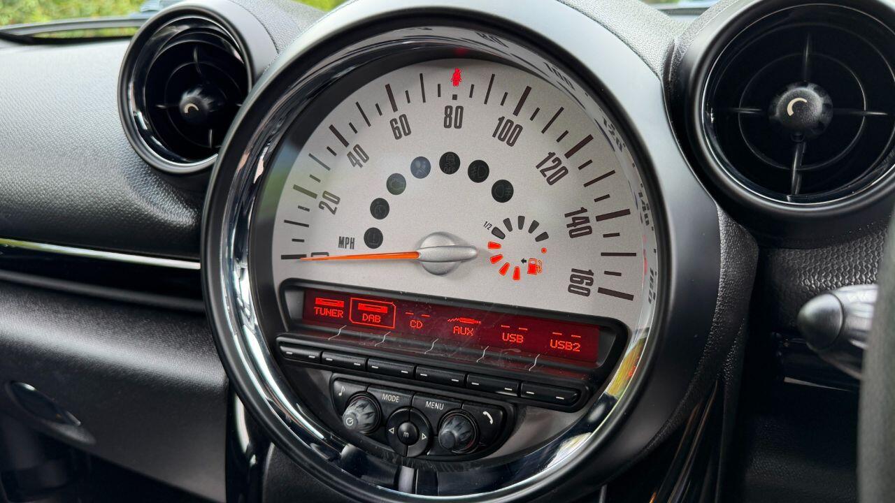Mini Countryman view 18
