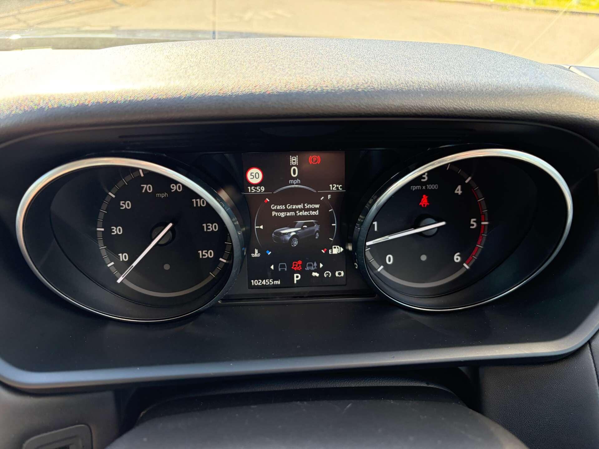 Land Rover Discovery 3 view 54