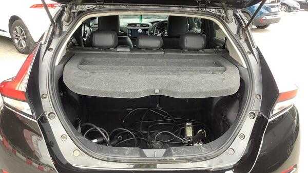Nissan Leaf view 11