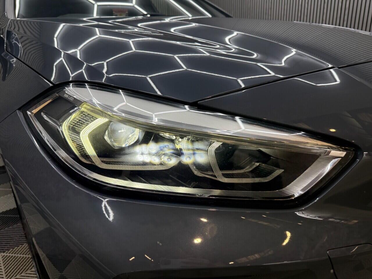 BMW 1 Series view 3