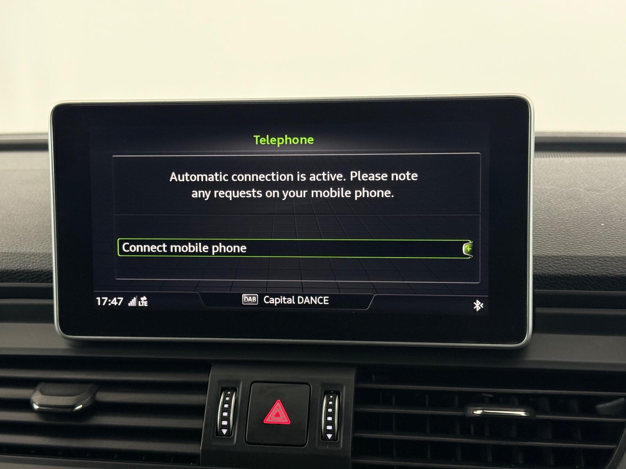 Audi Q5 view 27