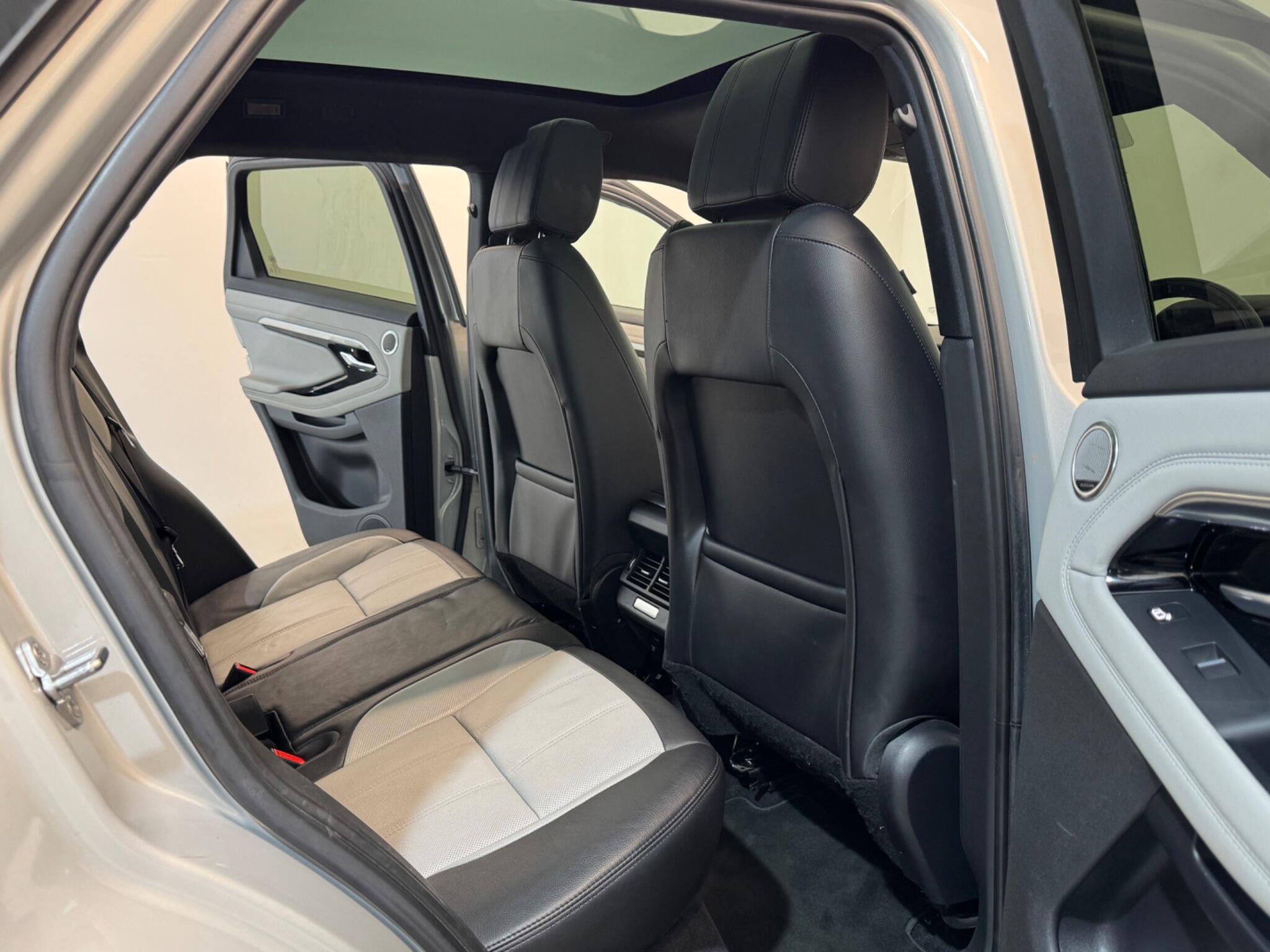 Land Rover Range Rover Evoque view 54