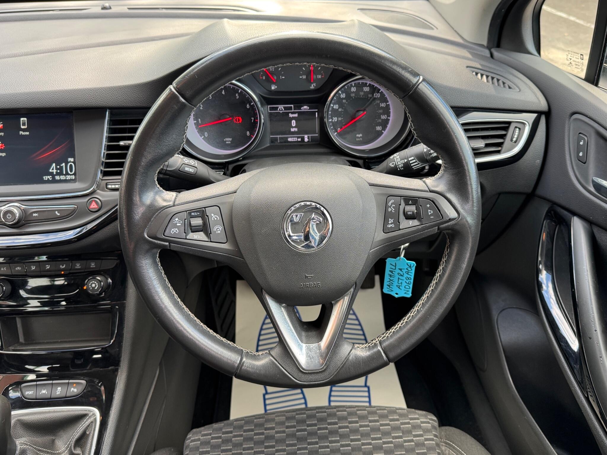 Vauxhall Astra view 30