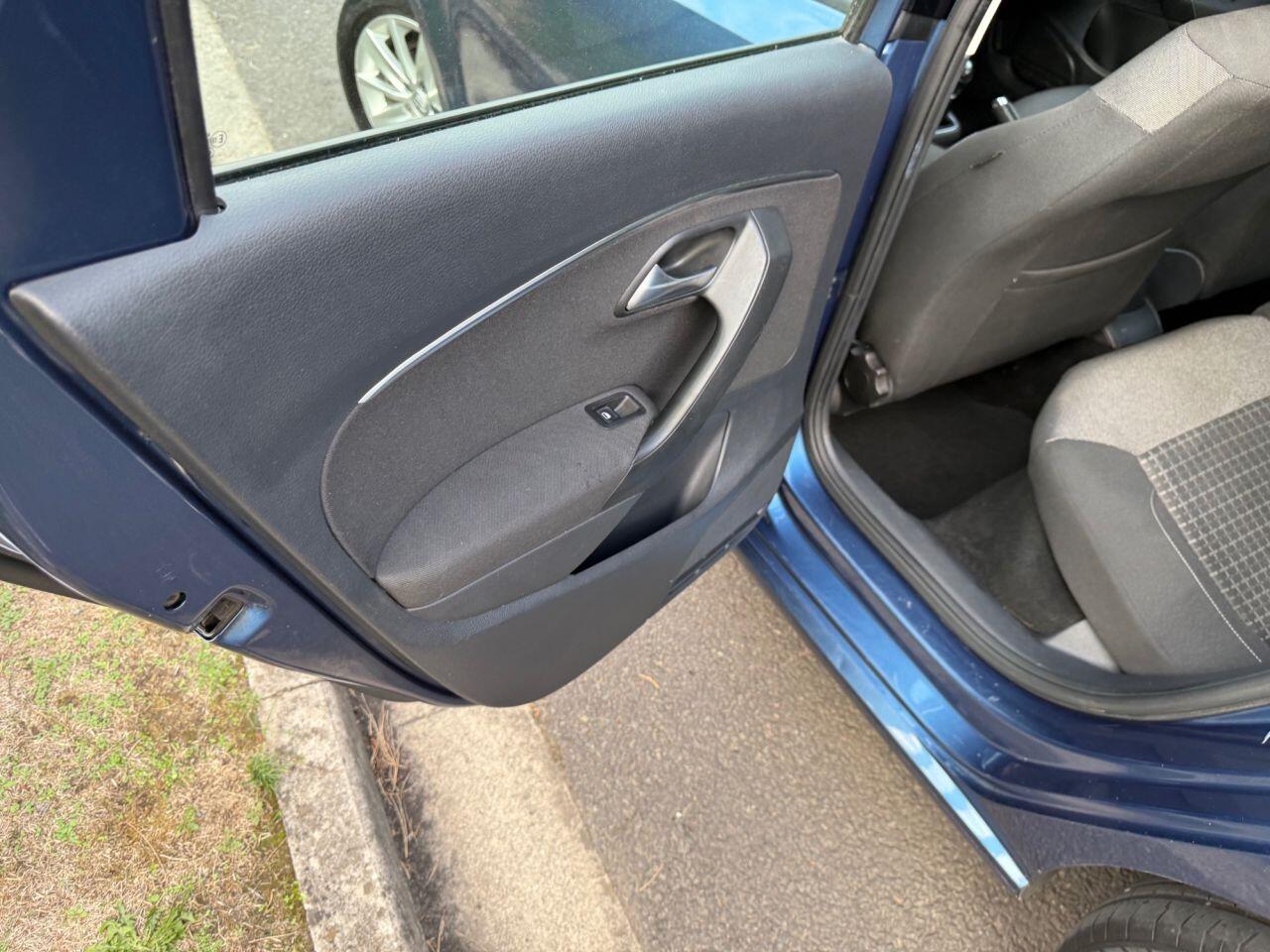 Volkswagen Polo view 35