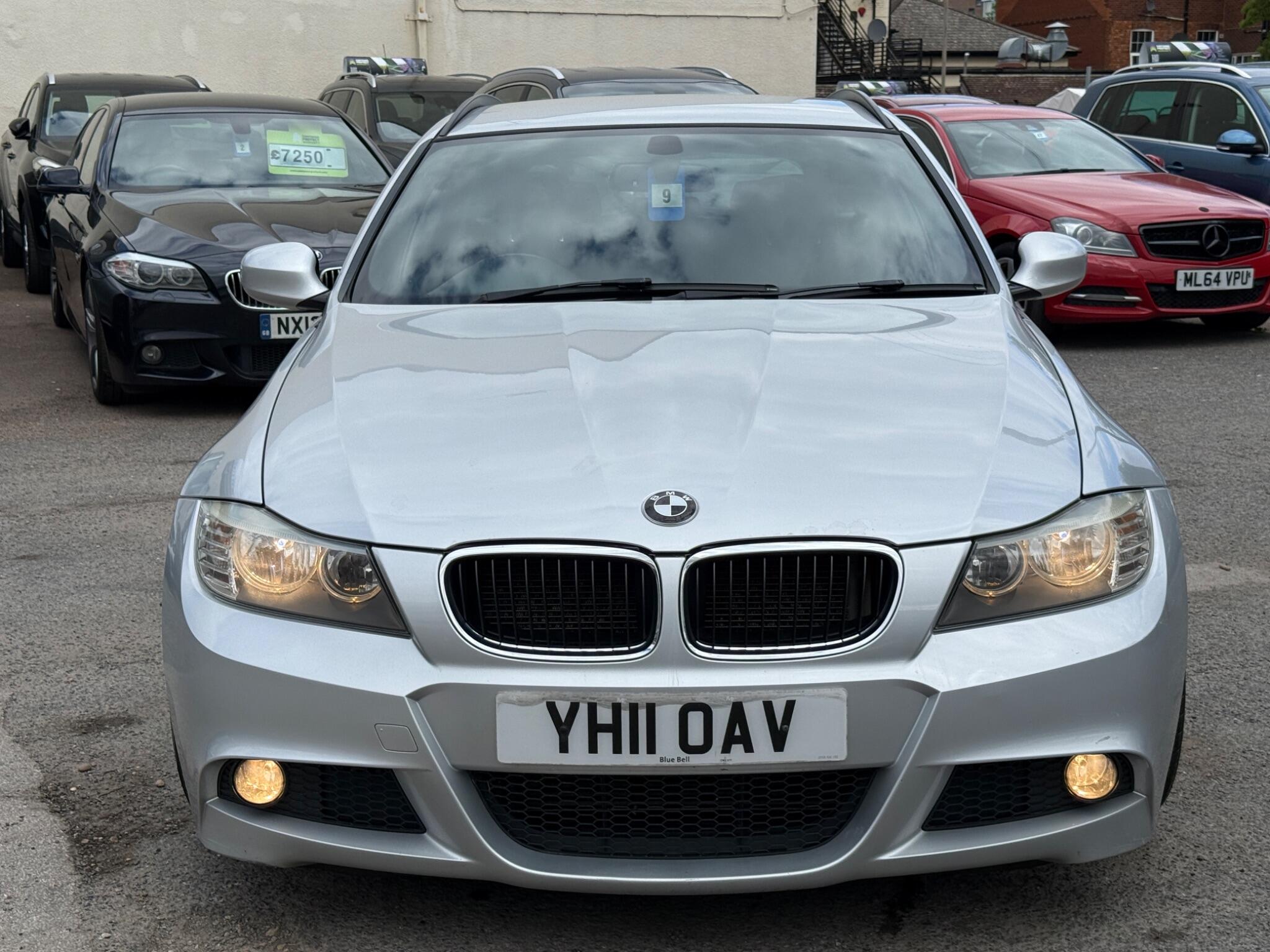 BMW 3 Series - Image 6