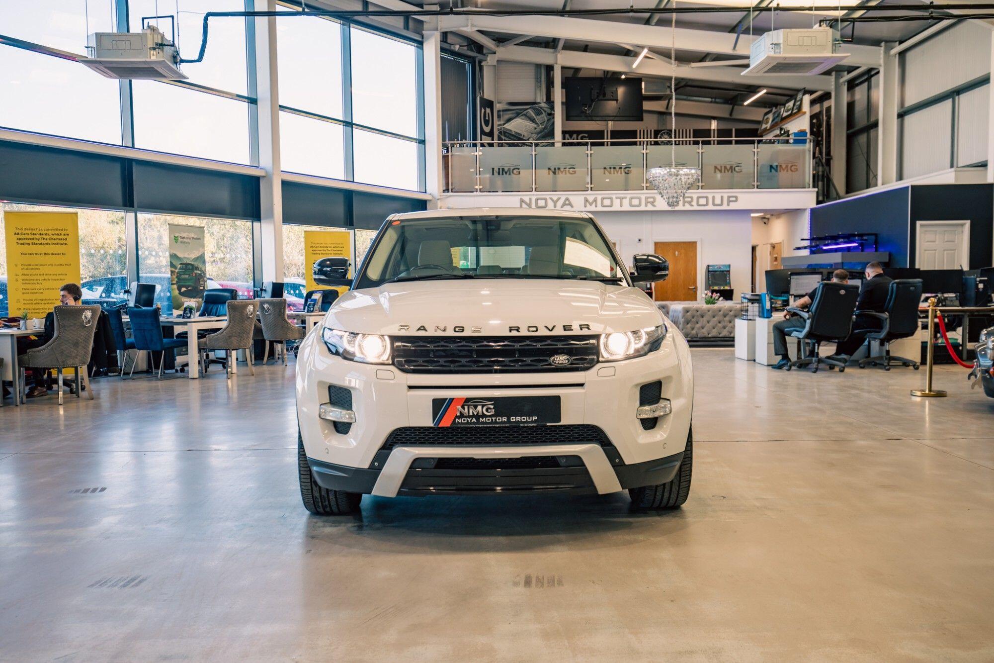 Land Rover Range Rover Evoque view 23