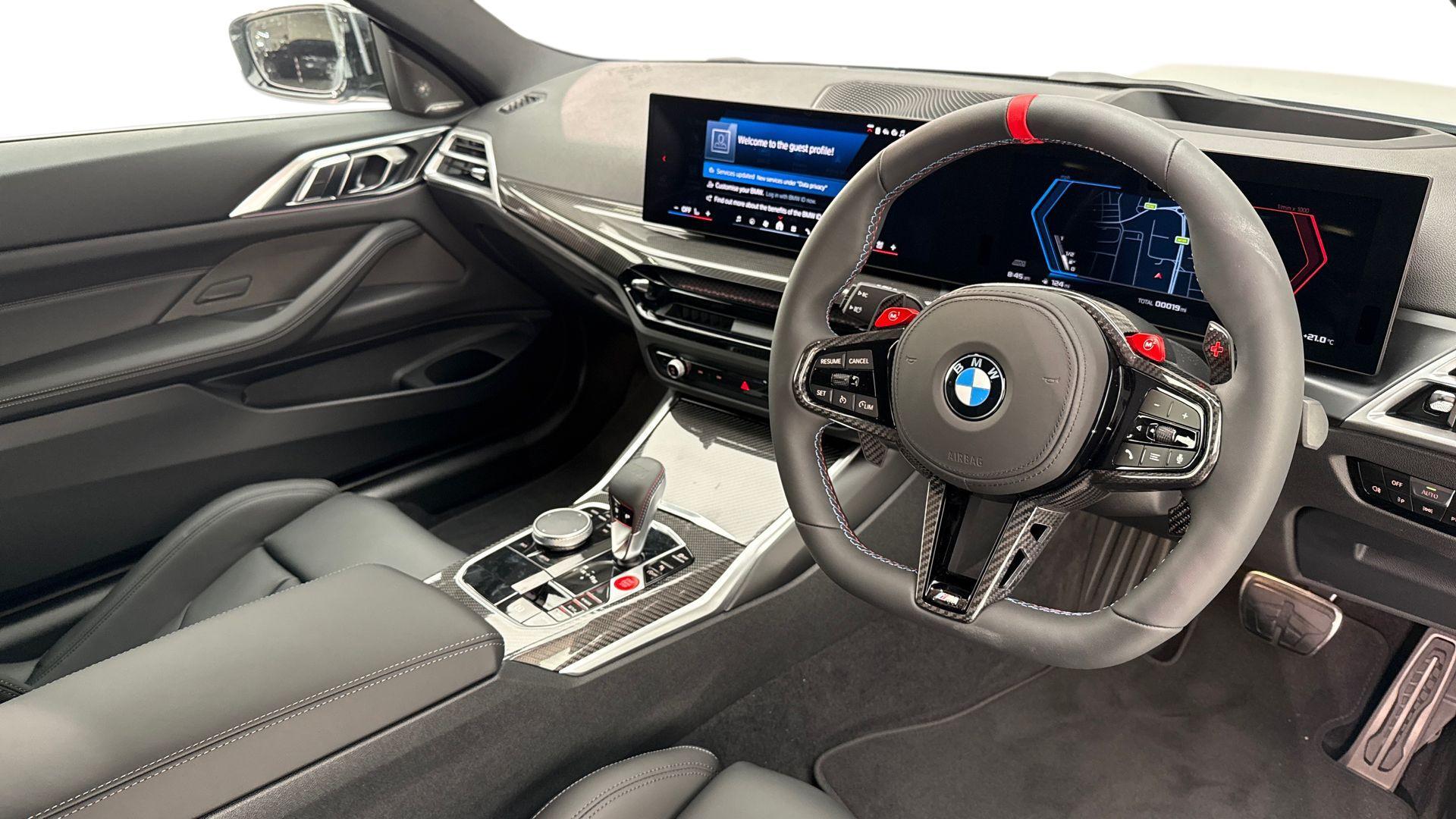 BMW M4 view 6