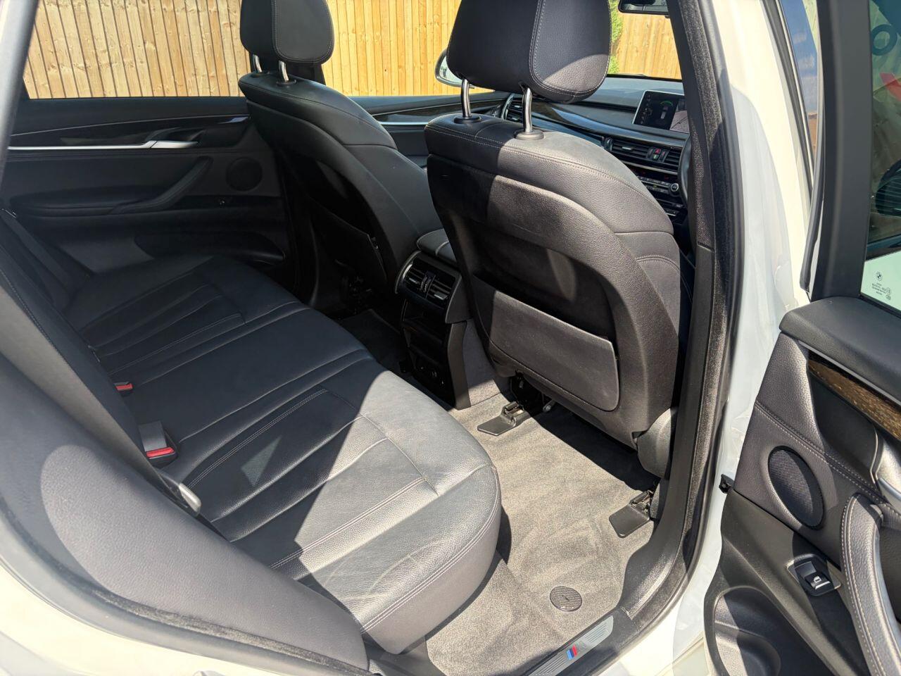 BMW X5 view 26
