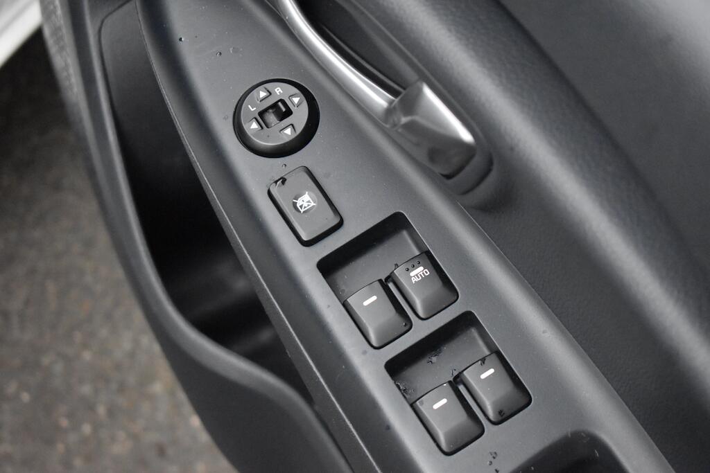 Kia Rio view 50