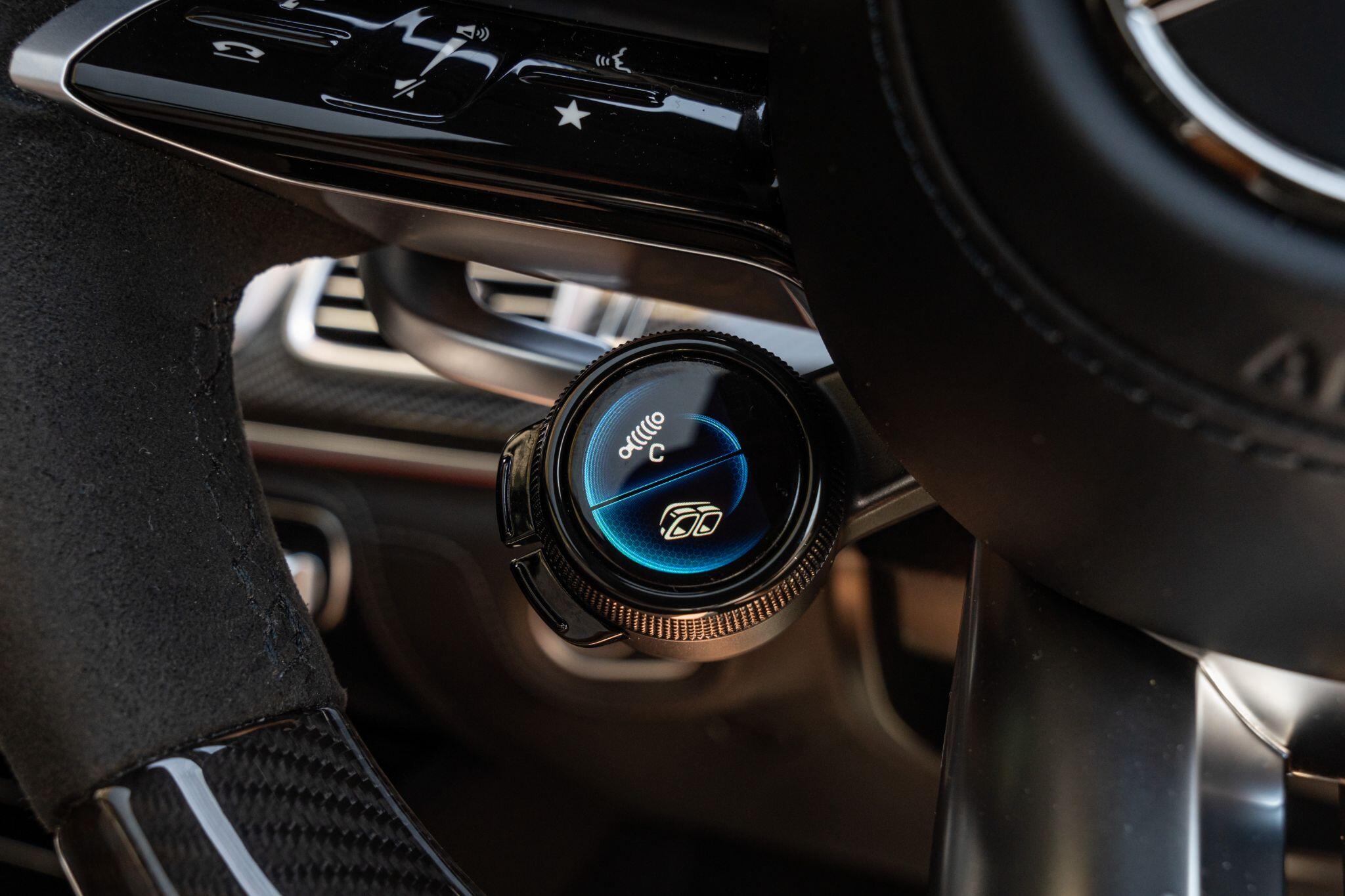 Mercedes-Benz GLS view 32